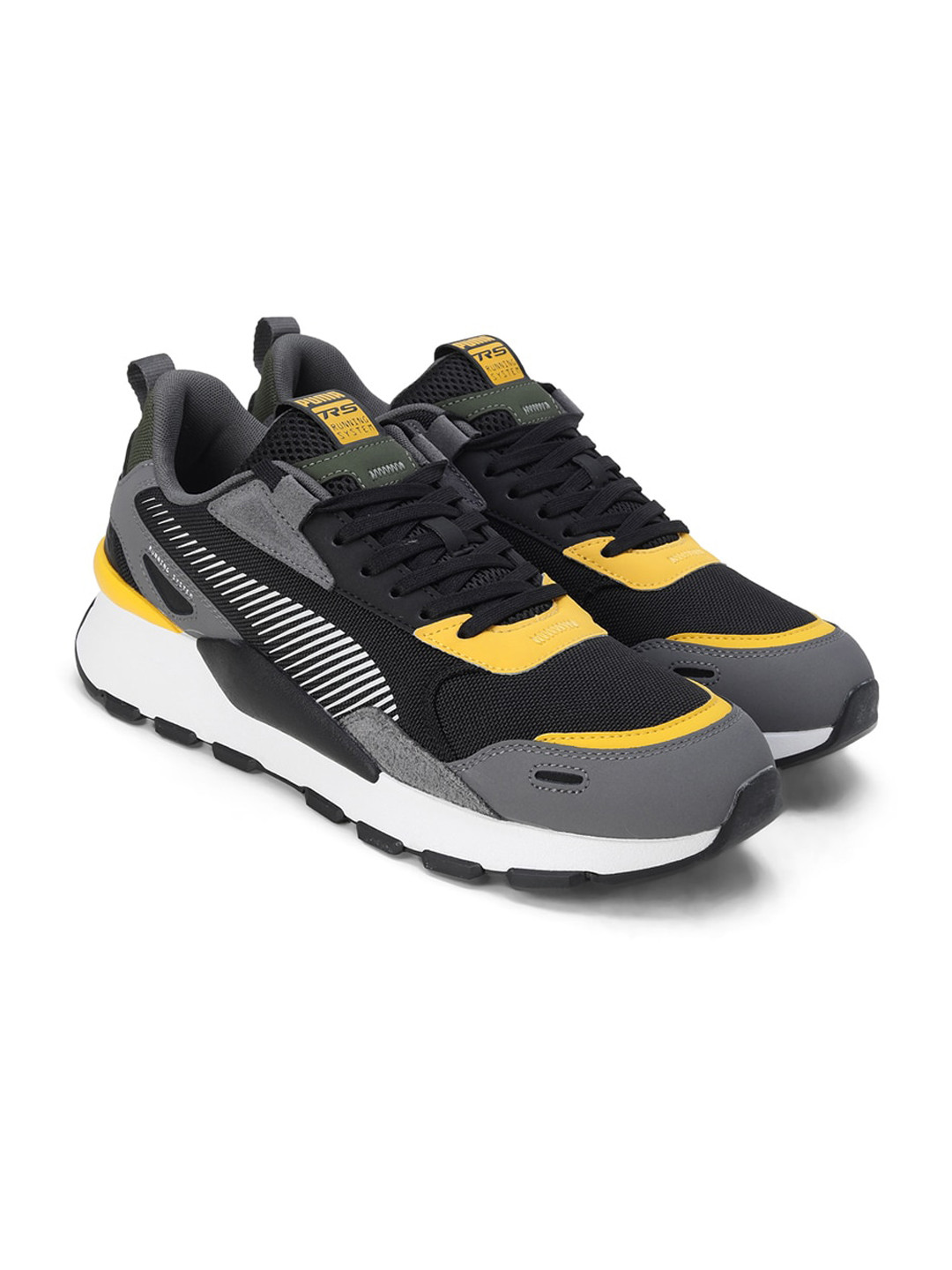 

Puma Unisex RS 3.0 Suede Sneakers, Black