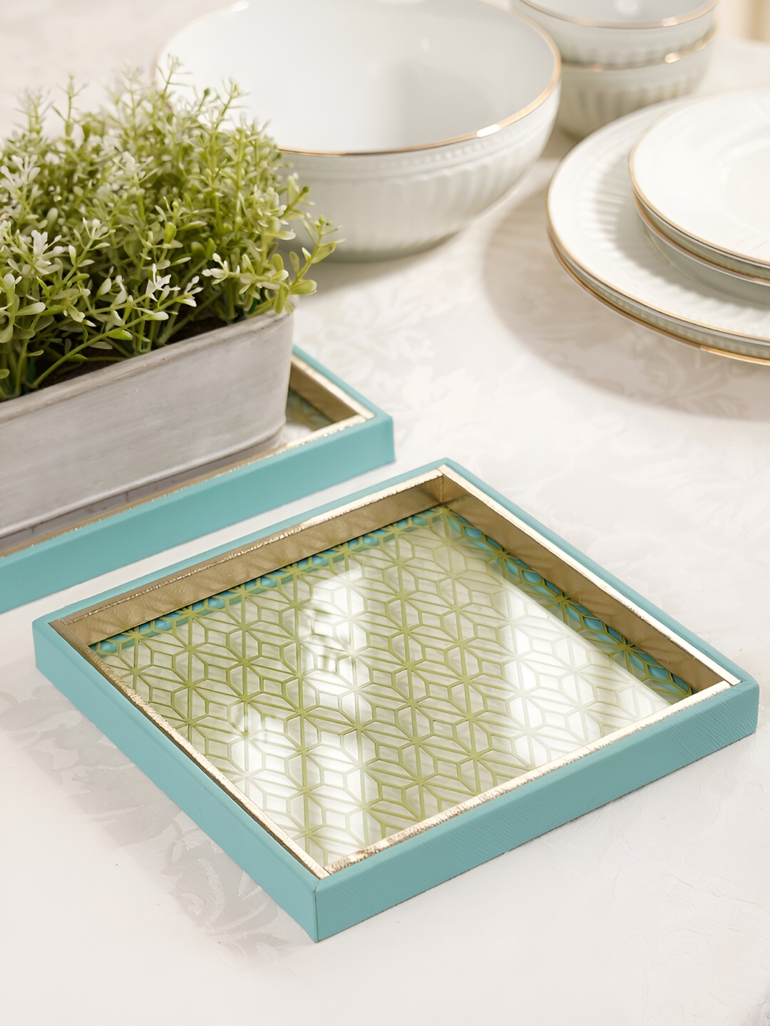 

Pure Home and Living Blue & Green Faux Leather Rectangle Tray