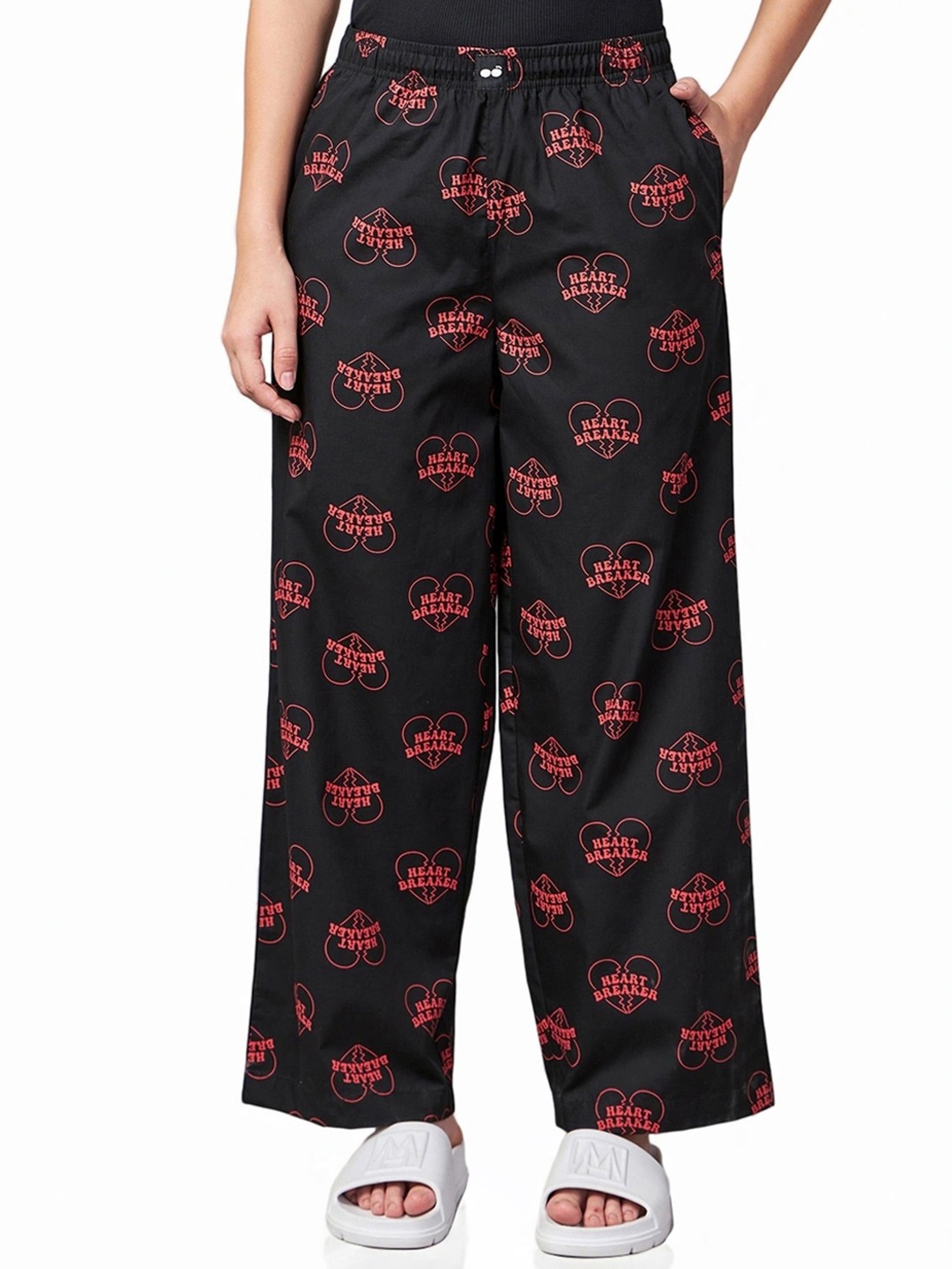 

Bewakoof Women All Over Printed Wide Leg Pyjamas, Black
