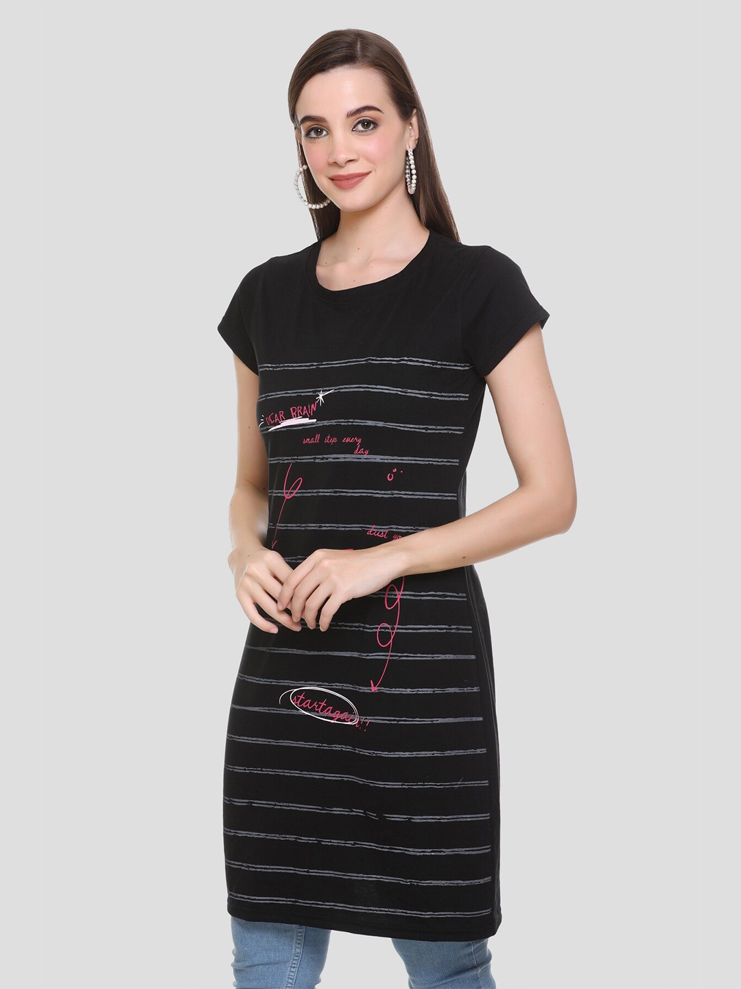 

Y&I Printed Longline Top, Black
