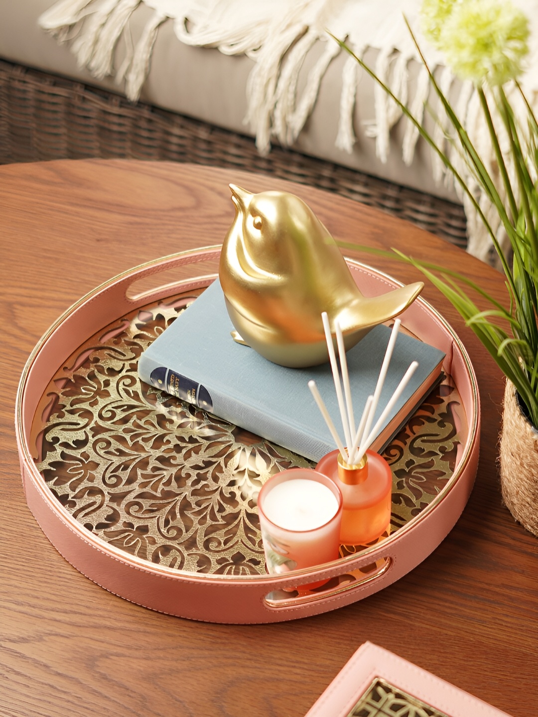 

Pure Home and Living Pink Printed Round Serving Tray