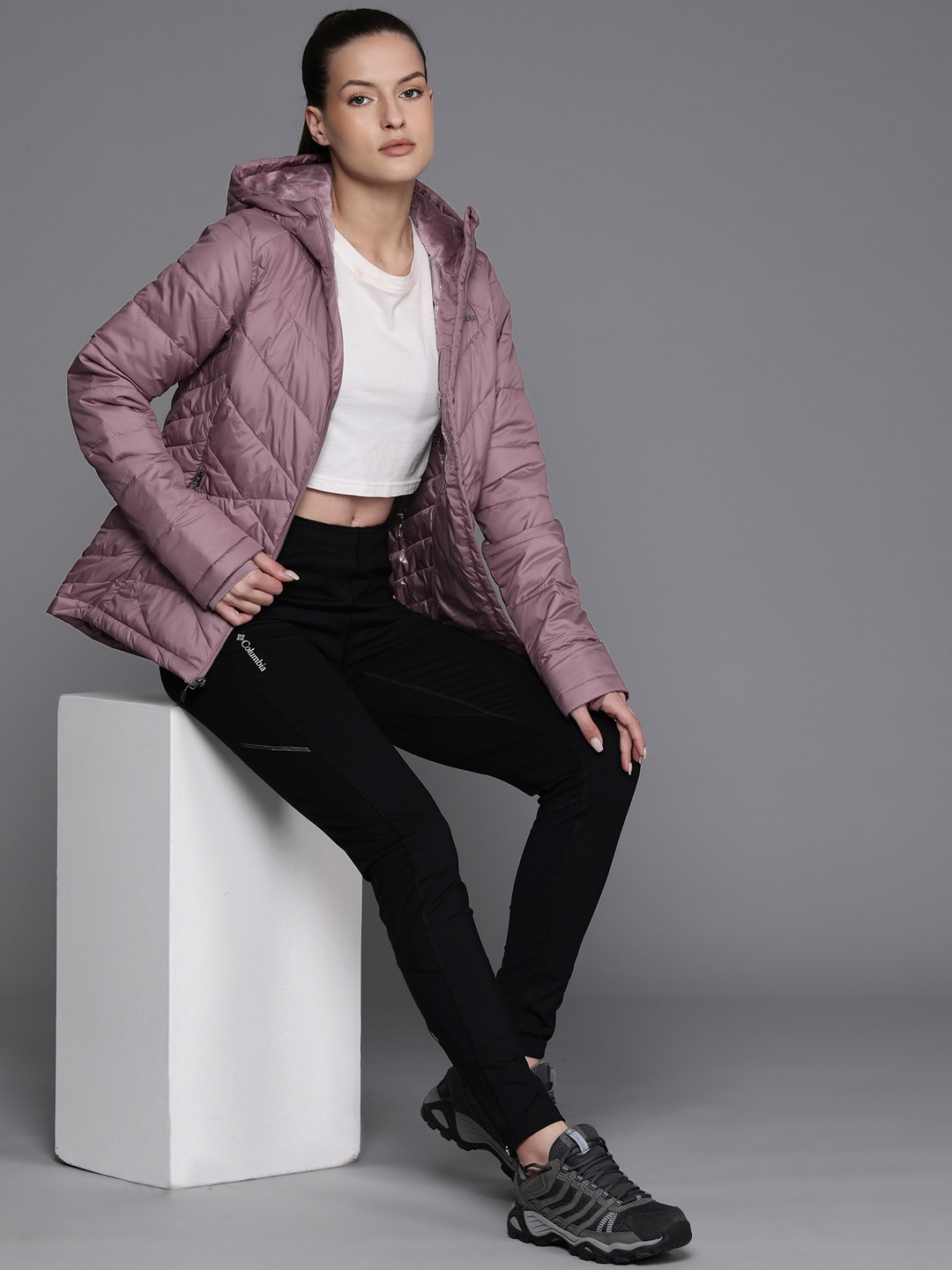 

Columbia Women Insulator Outdoor Quilted Heavenly Hooded Jacket, Mauve