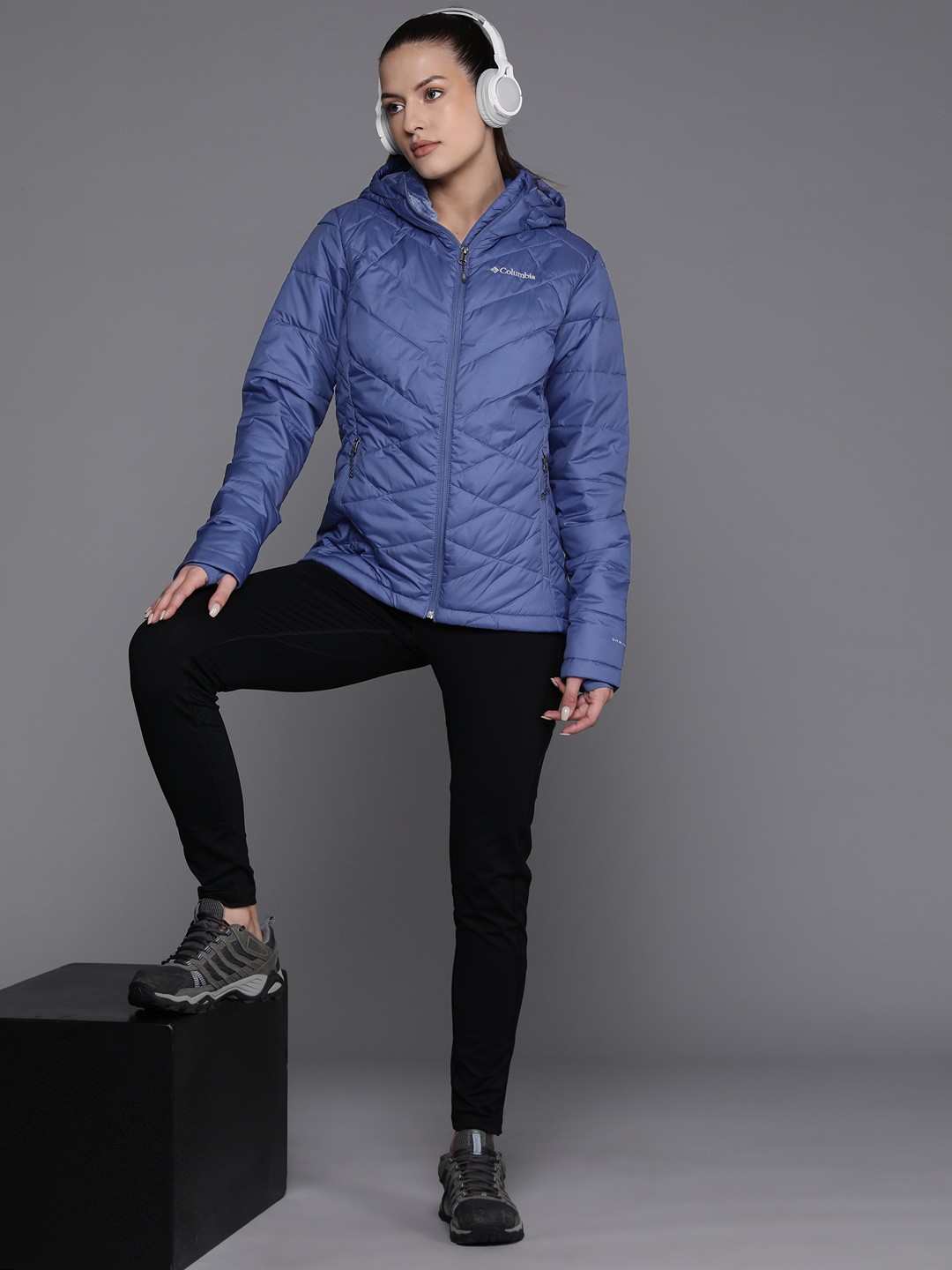 

Columbia Women Insulator Outdoor Quilted Heavenly Hooded Jacket, Navy blue