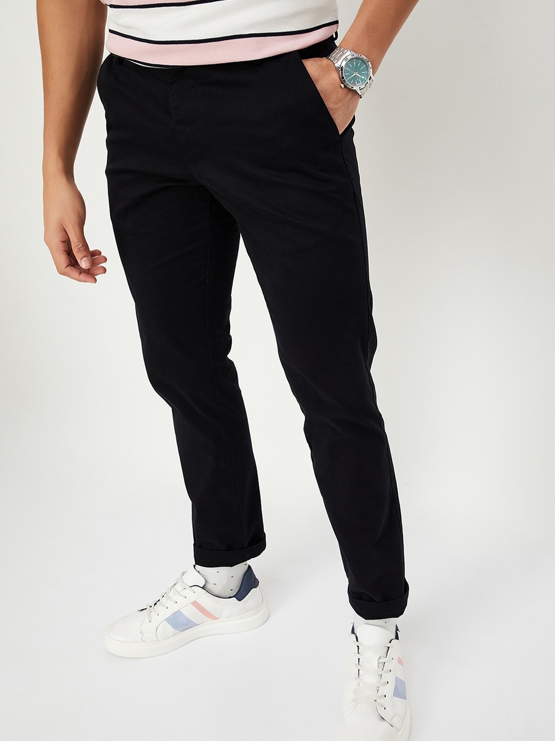 

max Men Mid Rise Regular Trousers, Black