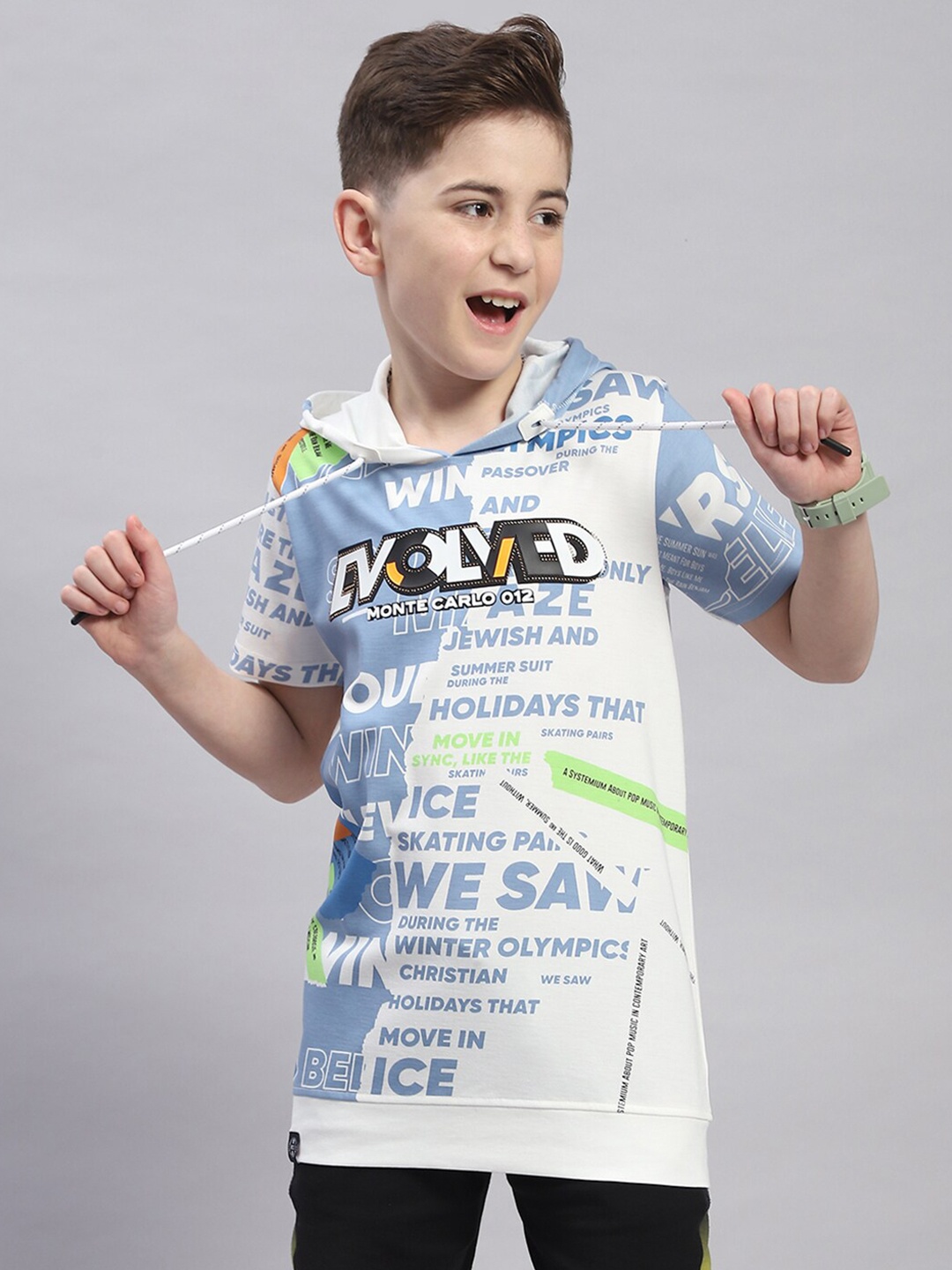 

Monte Carlo Boys Typography Printed Hooded T-shirt, Off white