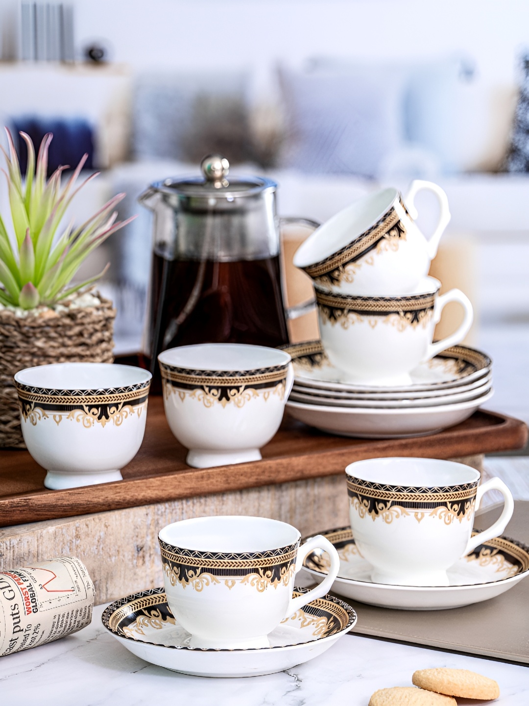 

SONAKI White & Black Floral Printed Bone China Glossy Cups and Saucers Set of Cups and Mugs
