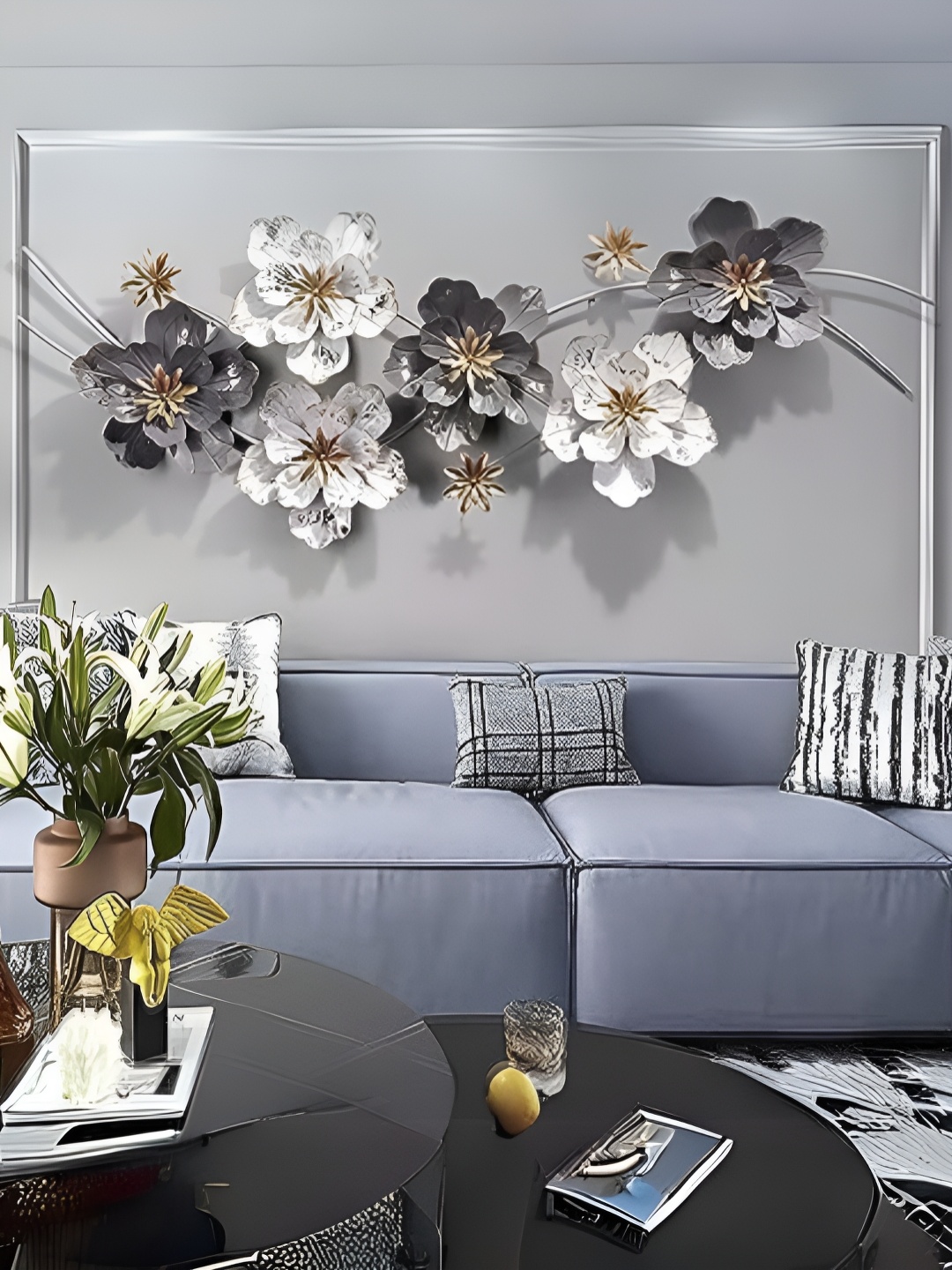 

DECOR WISHES White & Black Flower Elegant Hanging Wall Decor