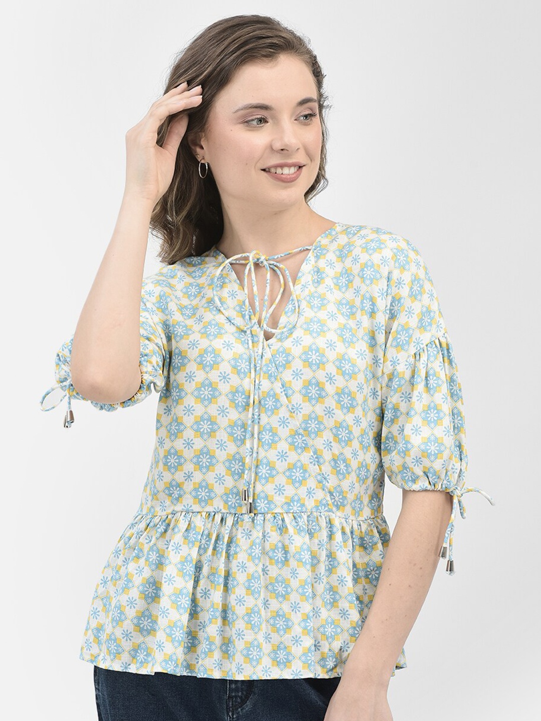 

Crimsoune Club Floral Printed Tie-Up Neck Cotton Cinched Waist Top, Blue