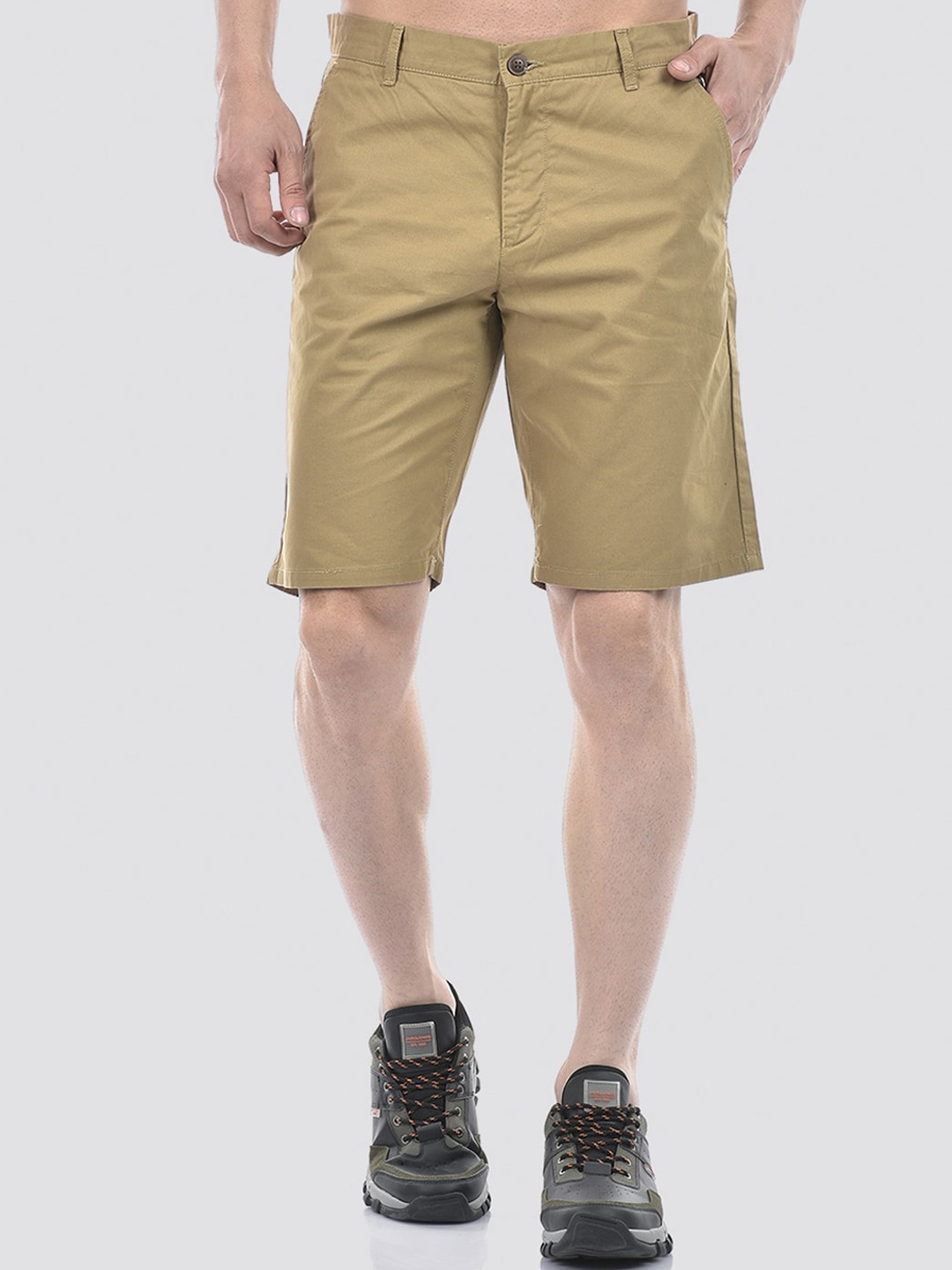 

Numero Uno Men Loose Fit Regular Shorts, Beige
