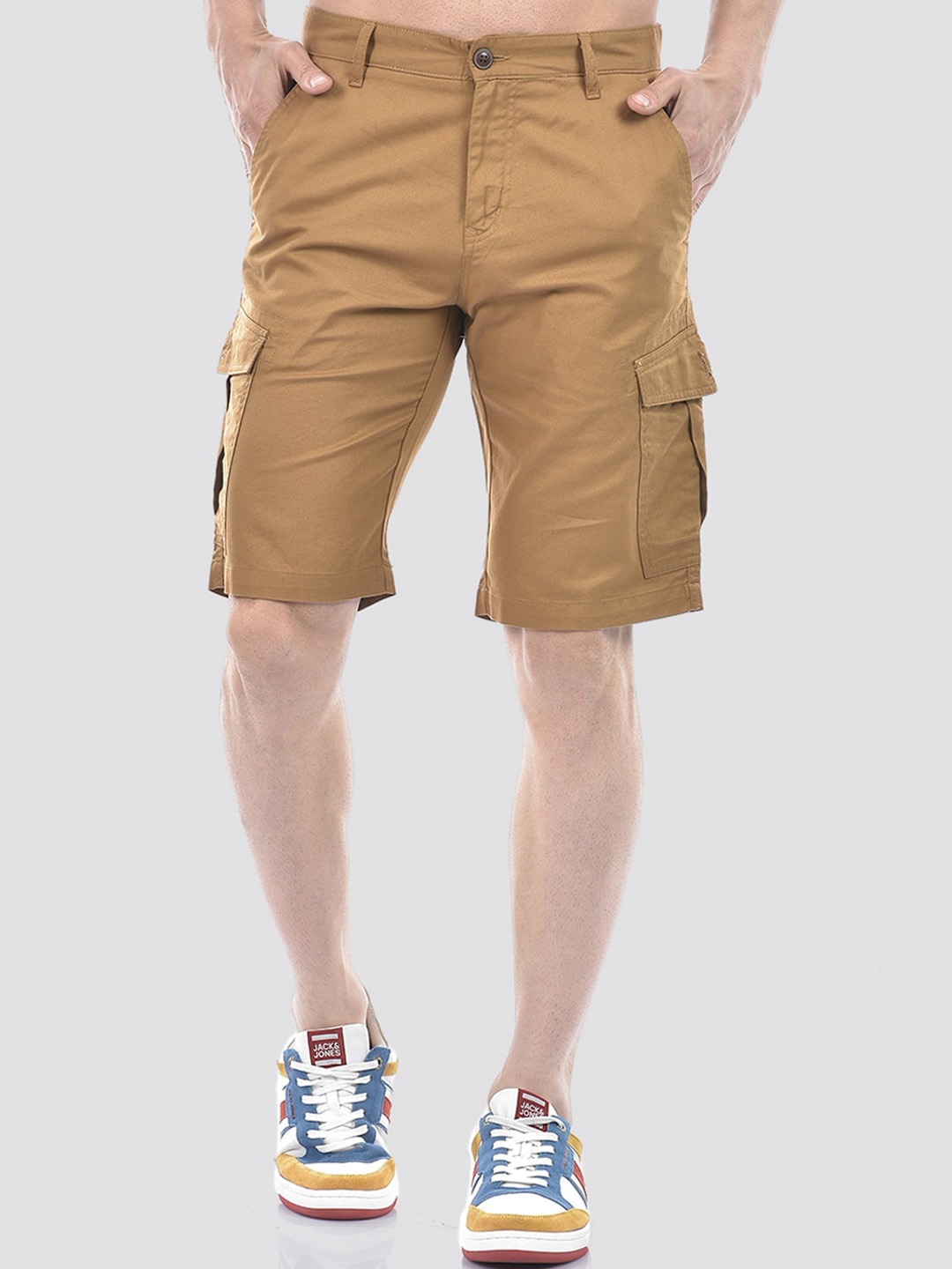

Numero Uno Men Loose Fit Cotton Cargo Shorts, Brown