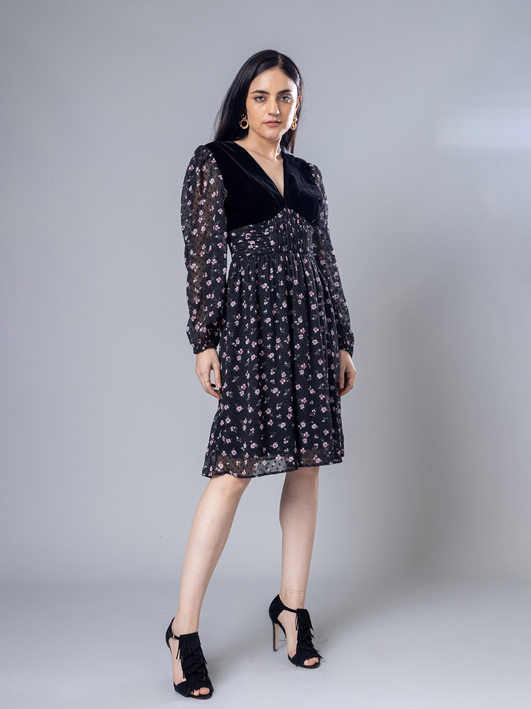 

H&M Floral Printed A-Line Dress, Black