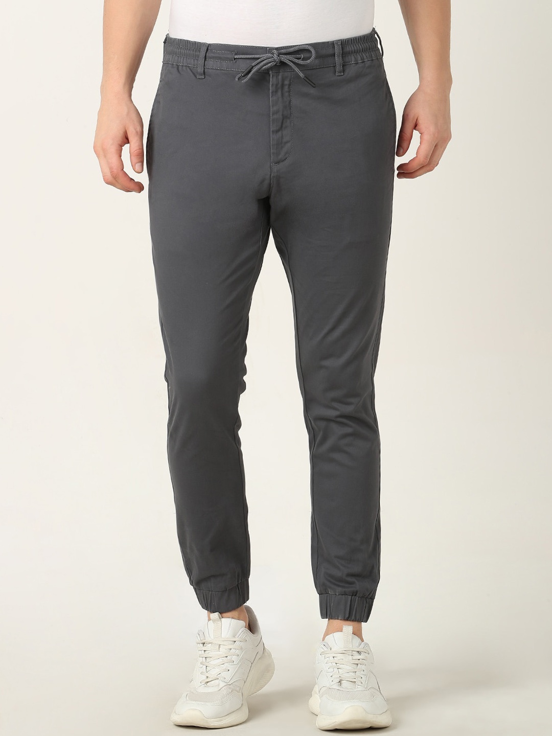 

R&B Men Slim Fit Mid-Rise Cotton Jogger, Grey