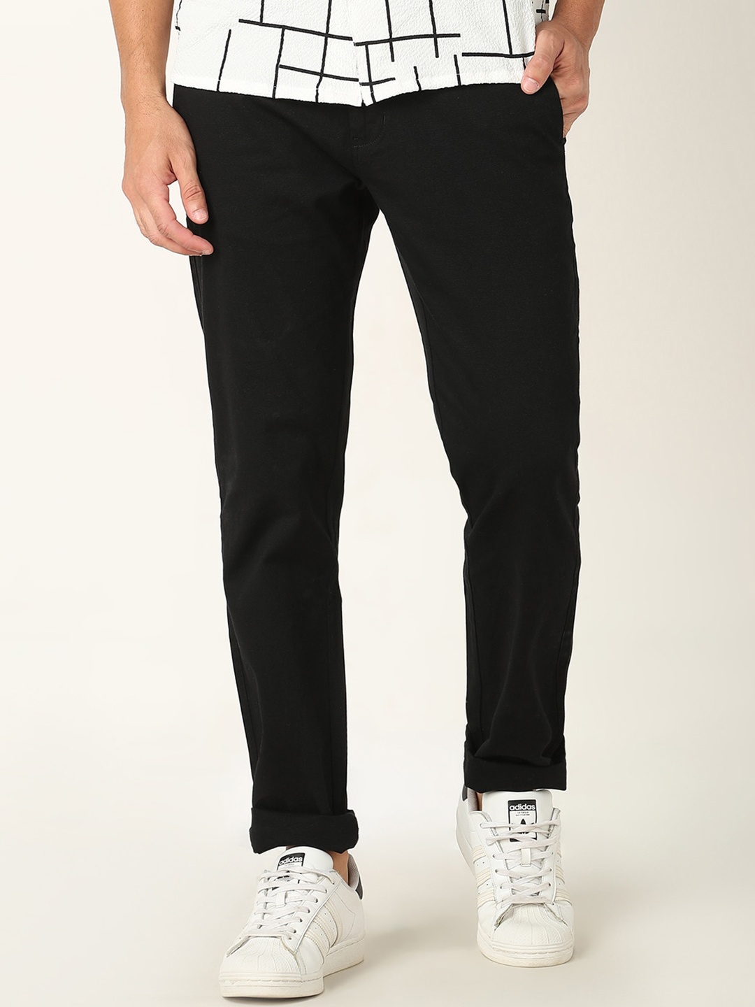 

R&B Men Slim Fit Mid-Rise Cotton Trousers, Black