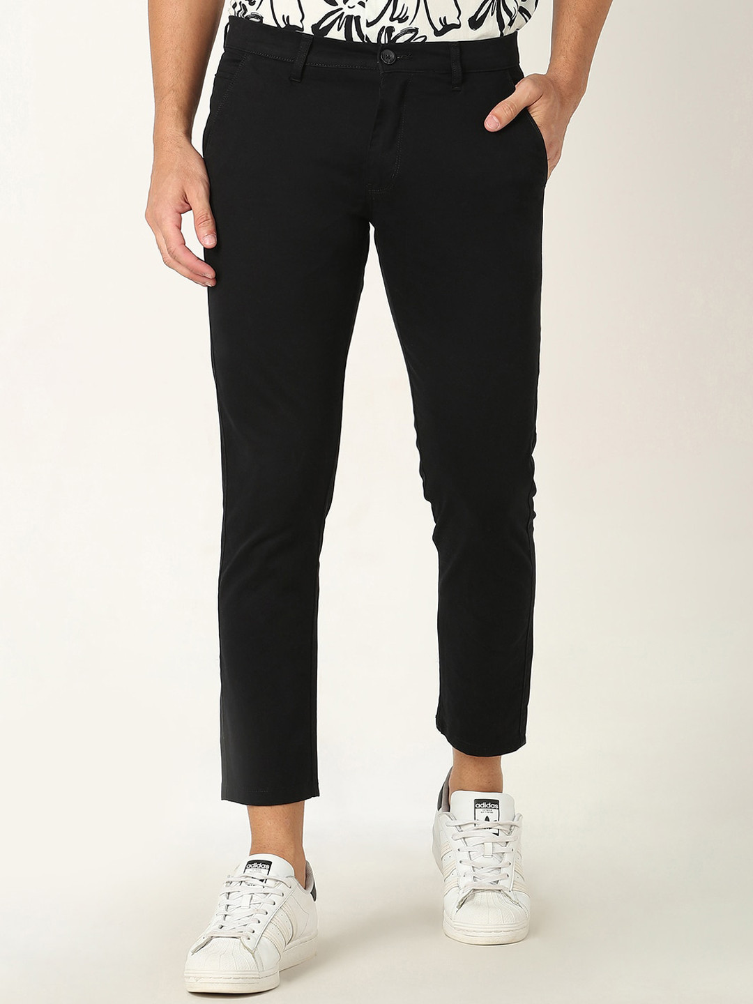 

R&B Men Slim Fit Mid-Rise Cotton Trousers, Black