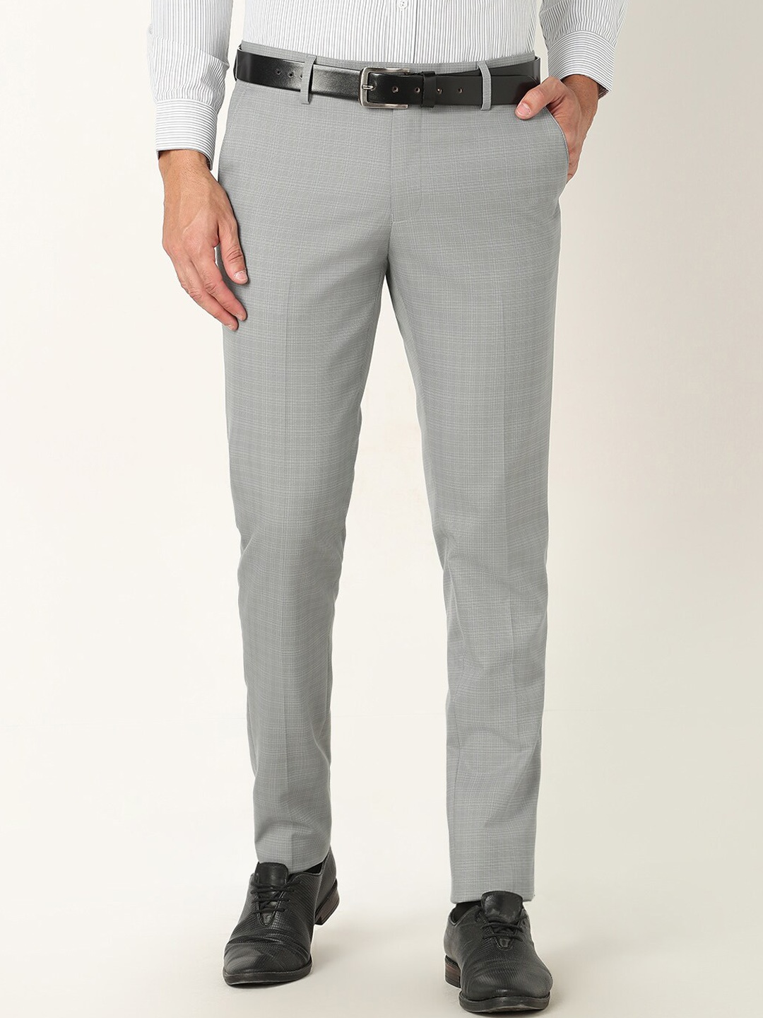 

R&B Men Checked Slim Fit Mid-Rise Cotton Formal Trousers, Grey