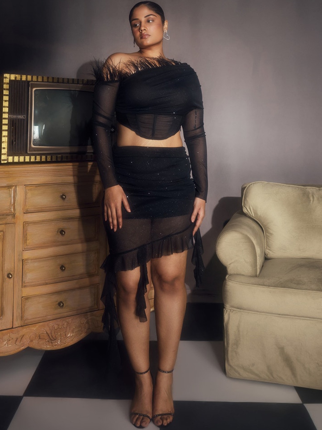 

Lea Clothing Co. Pencil Asymmetric Mini Skirt, Black