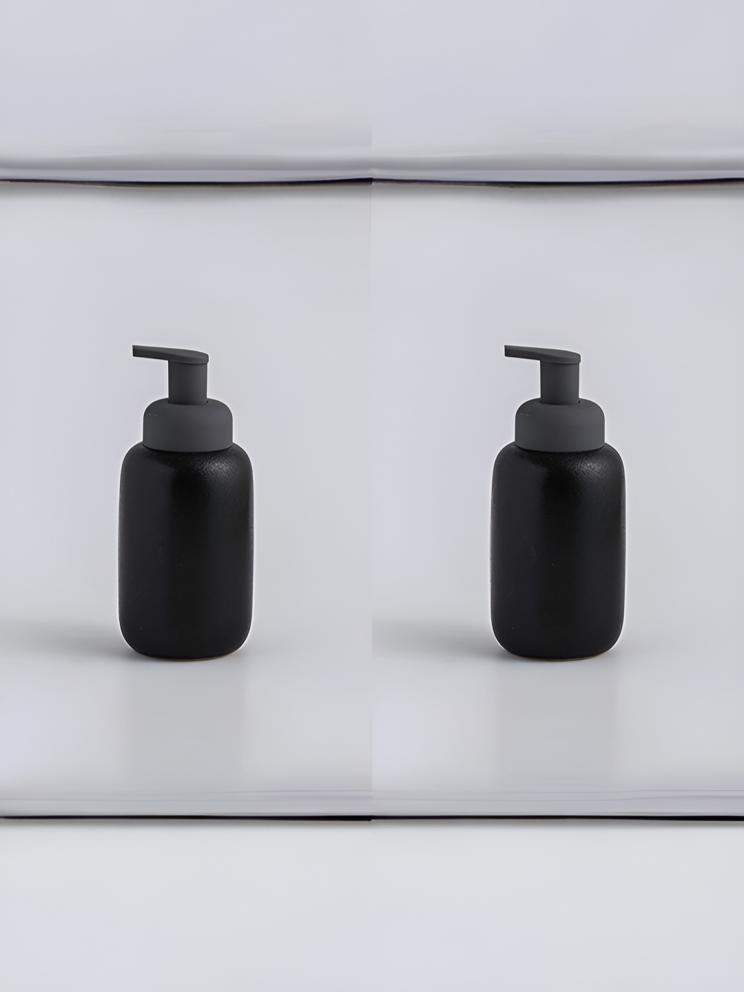

USHA SHRIRAM Black 2 Pcs Ceramic Soap Dispenser