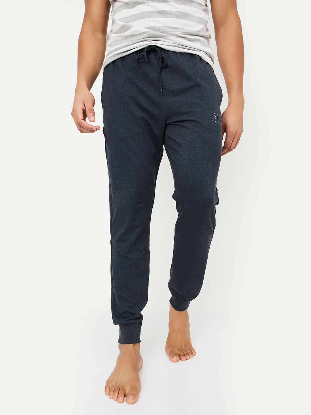 

max Mid-Rise Joggers, Navy blue