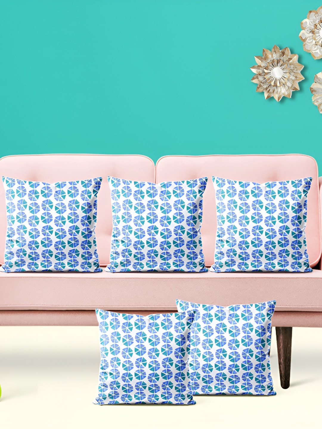 

ArtzFolio Blue & White 5 Pieces Geometric Square Cushion Covers