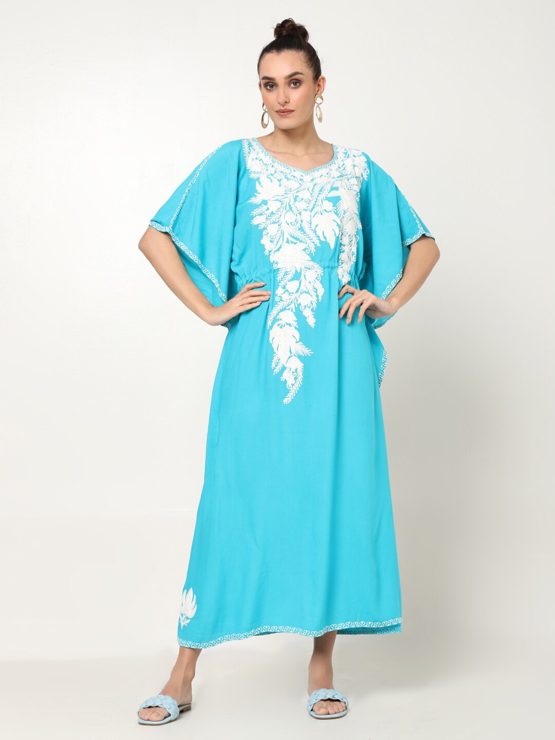 

CRAFTBAZAR Round Neck Kimono Sleeves Opaque A-Line Midi Dress, Turquoise blue