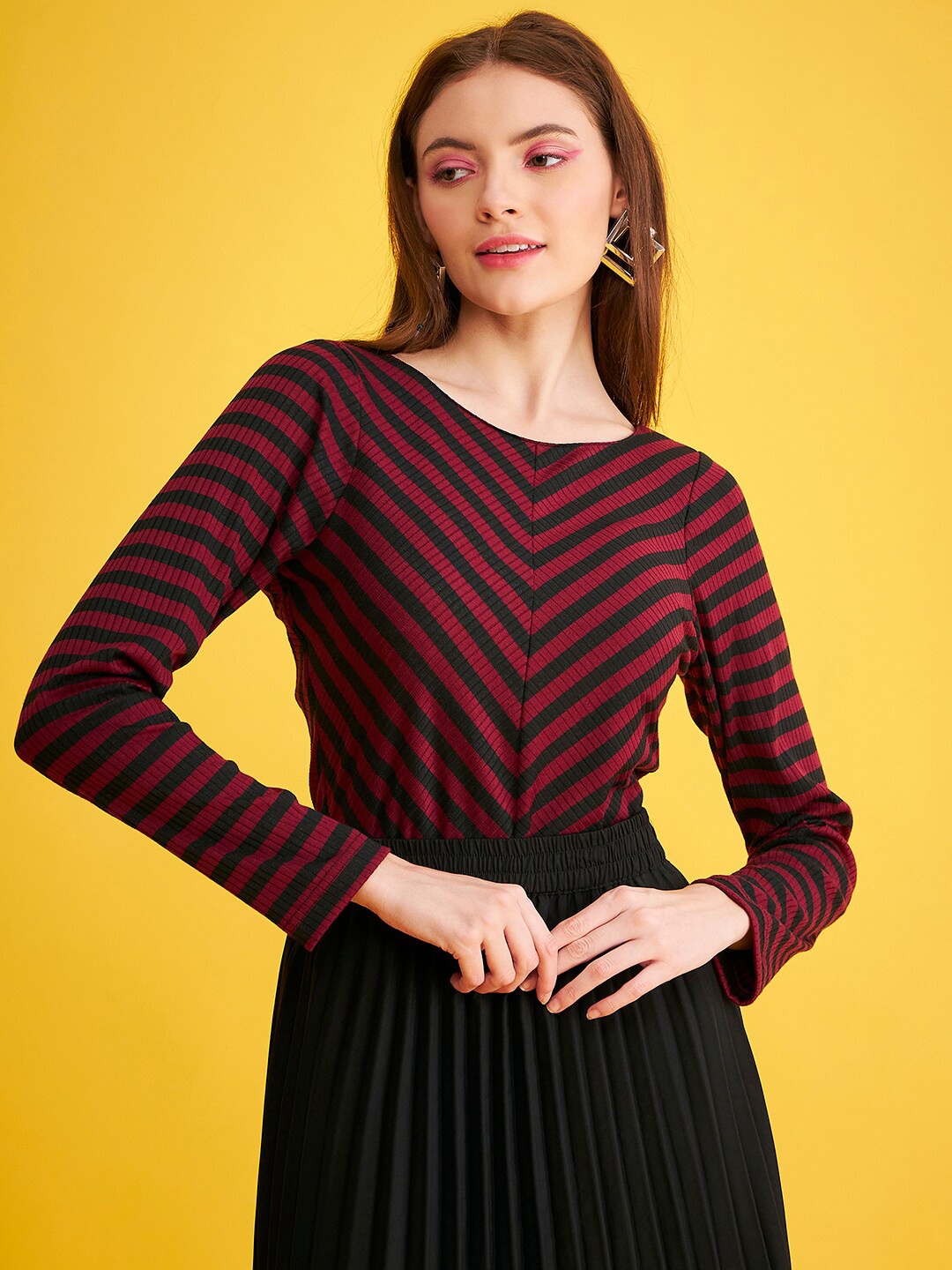 

DELAN Horizontal Stripes Round Neck Cotton Top, Maroon