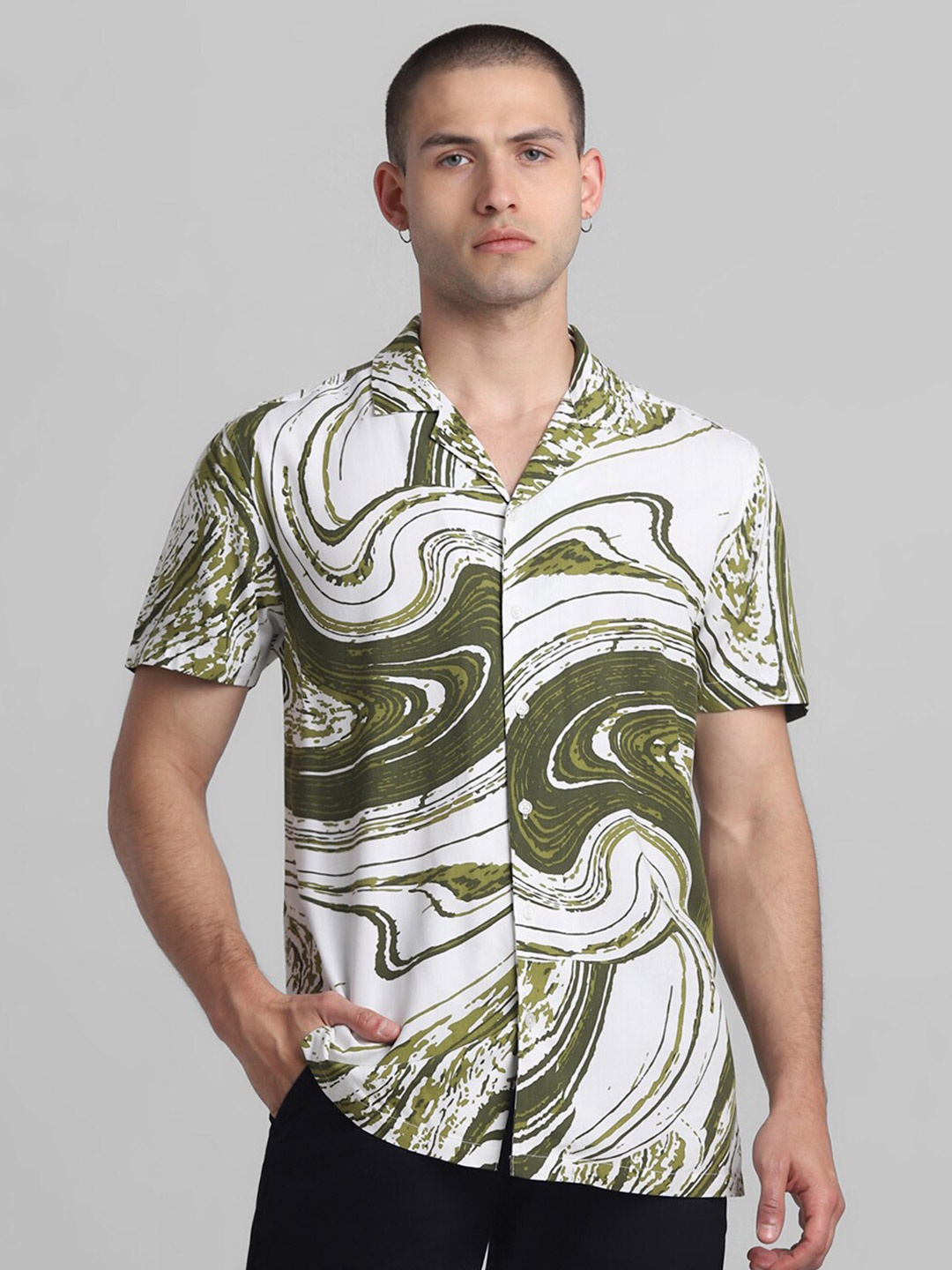 

Jack & Jones Regular Fit Short Sleeves Opaque Printed Casual Shirt, Green