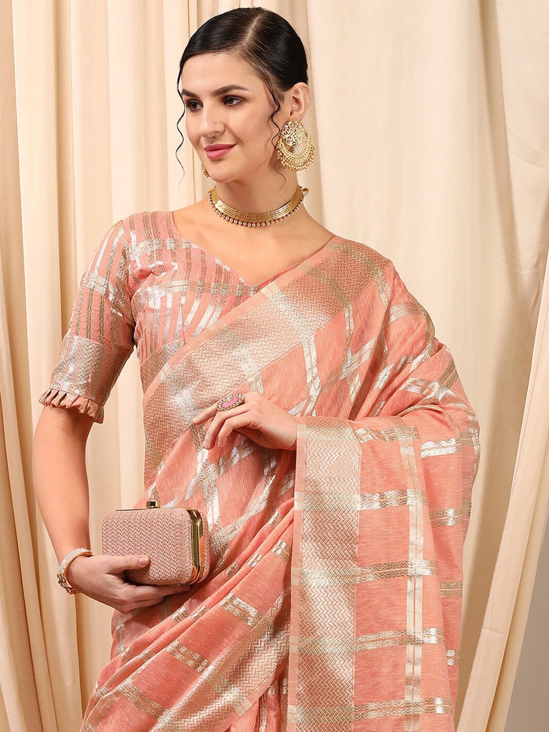 

Mitera Checked Zari Poly Linen Banarasi Saree, Peach