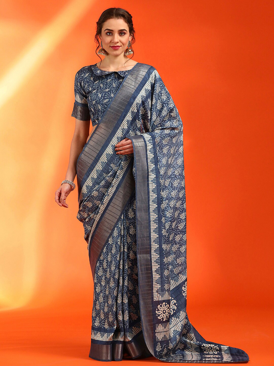 

Saree mall Ethnic Motifs Sungudi Sarees, Navy blue