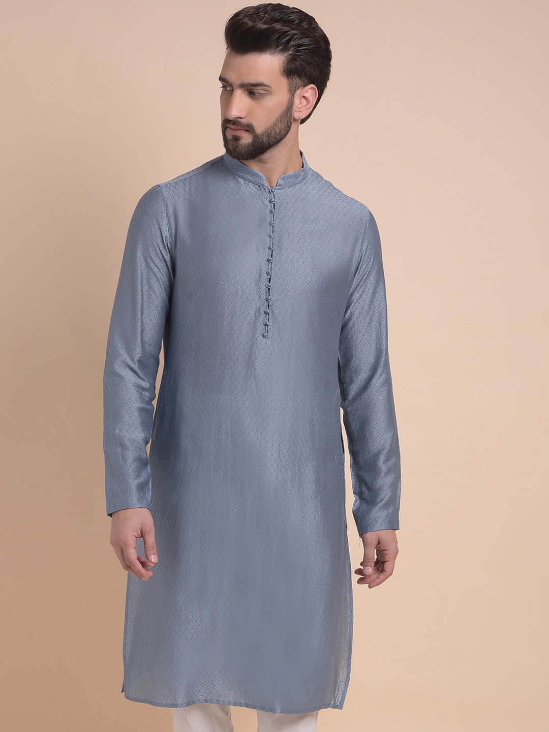 

Anouk Silver Toned Ethnic Motifs Woven Design Mandarin Collar Jacquard Straight Kurta
