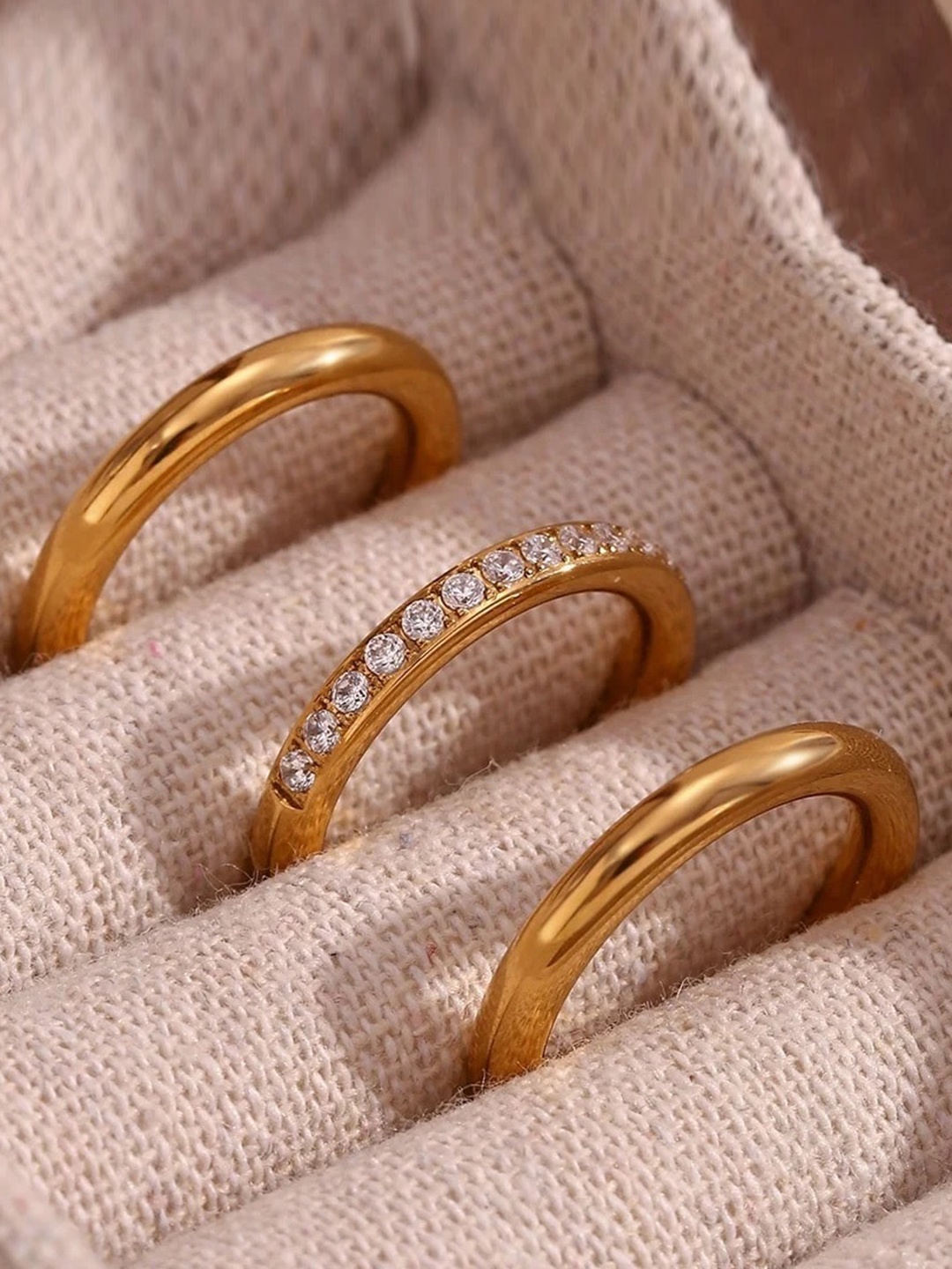 

Inaya Set Of 3 18Kt Gold-plated Cubic Zirconia Ring