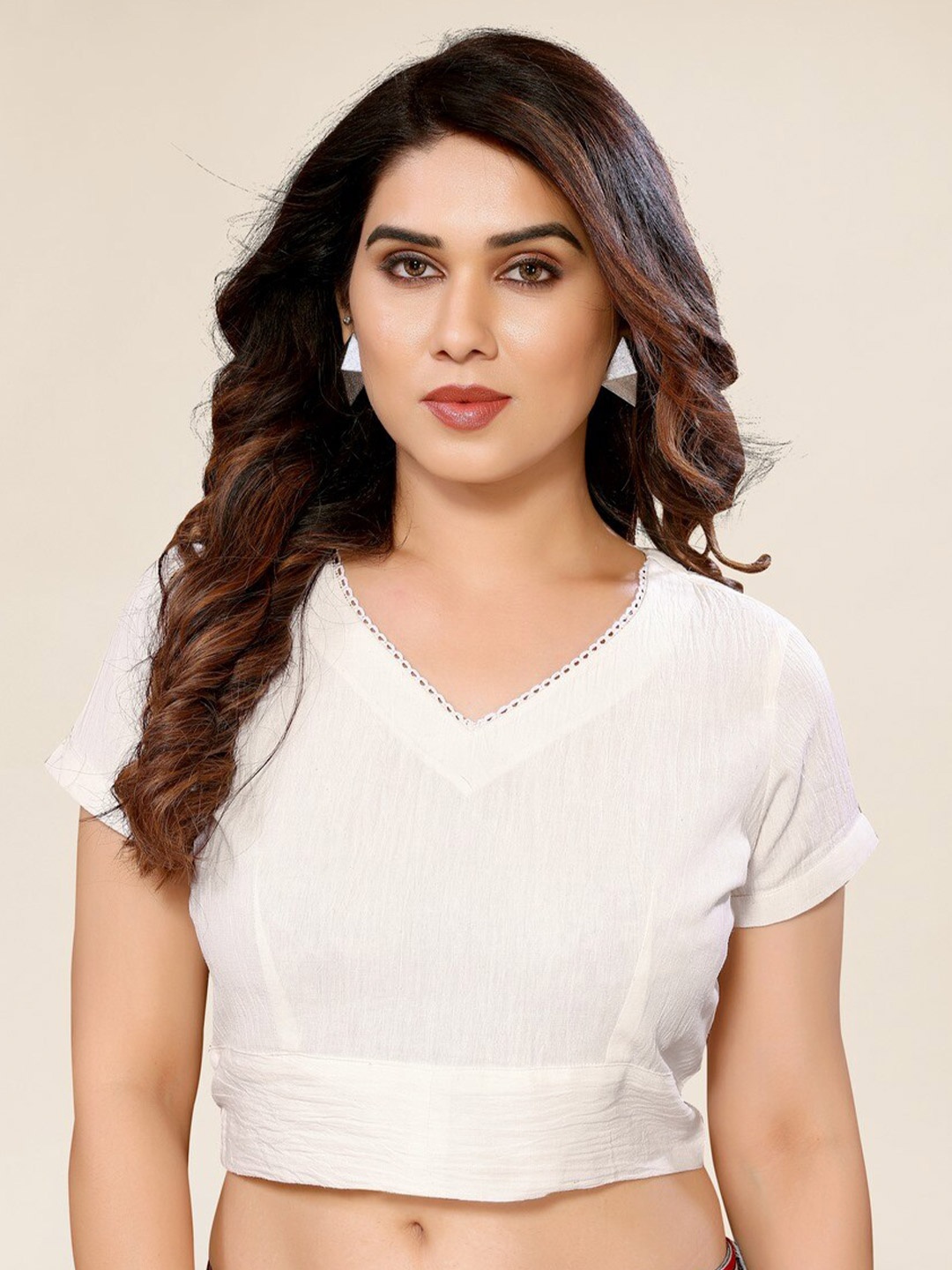 

TITANIUM SILK INDUSTRIES PVT. LTD. V-Neck Linen Crop Top, White