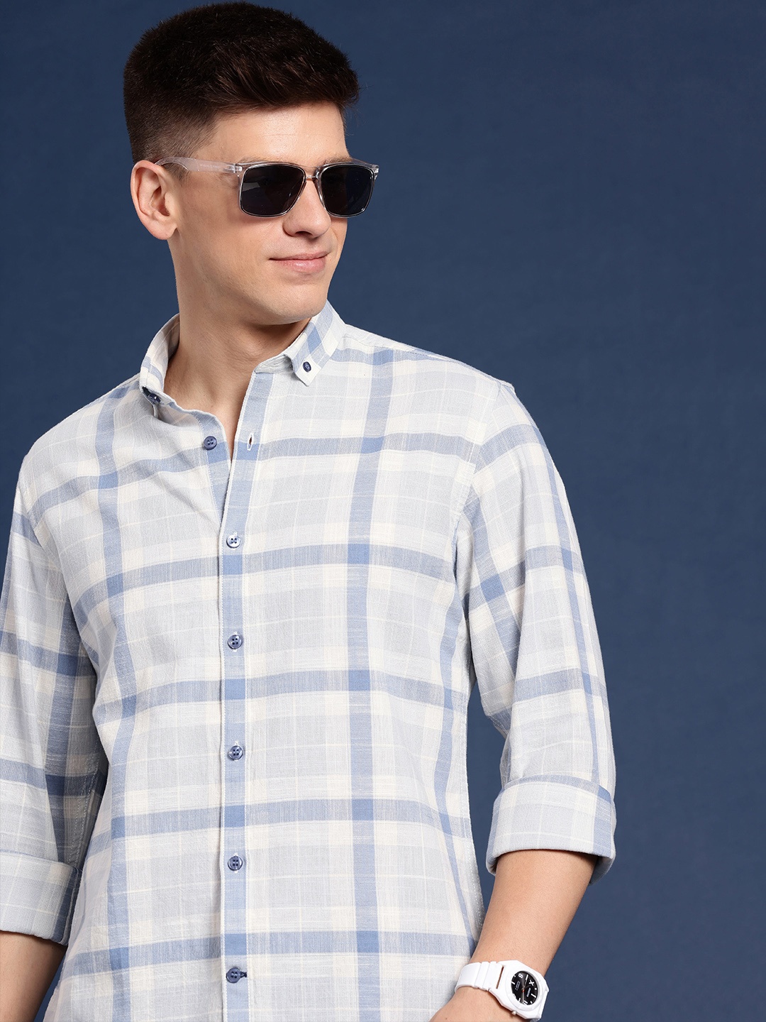 

Mast & Harbour Men Standard Checked Pure Cotton Casual Shirt, Blue