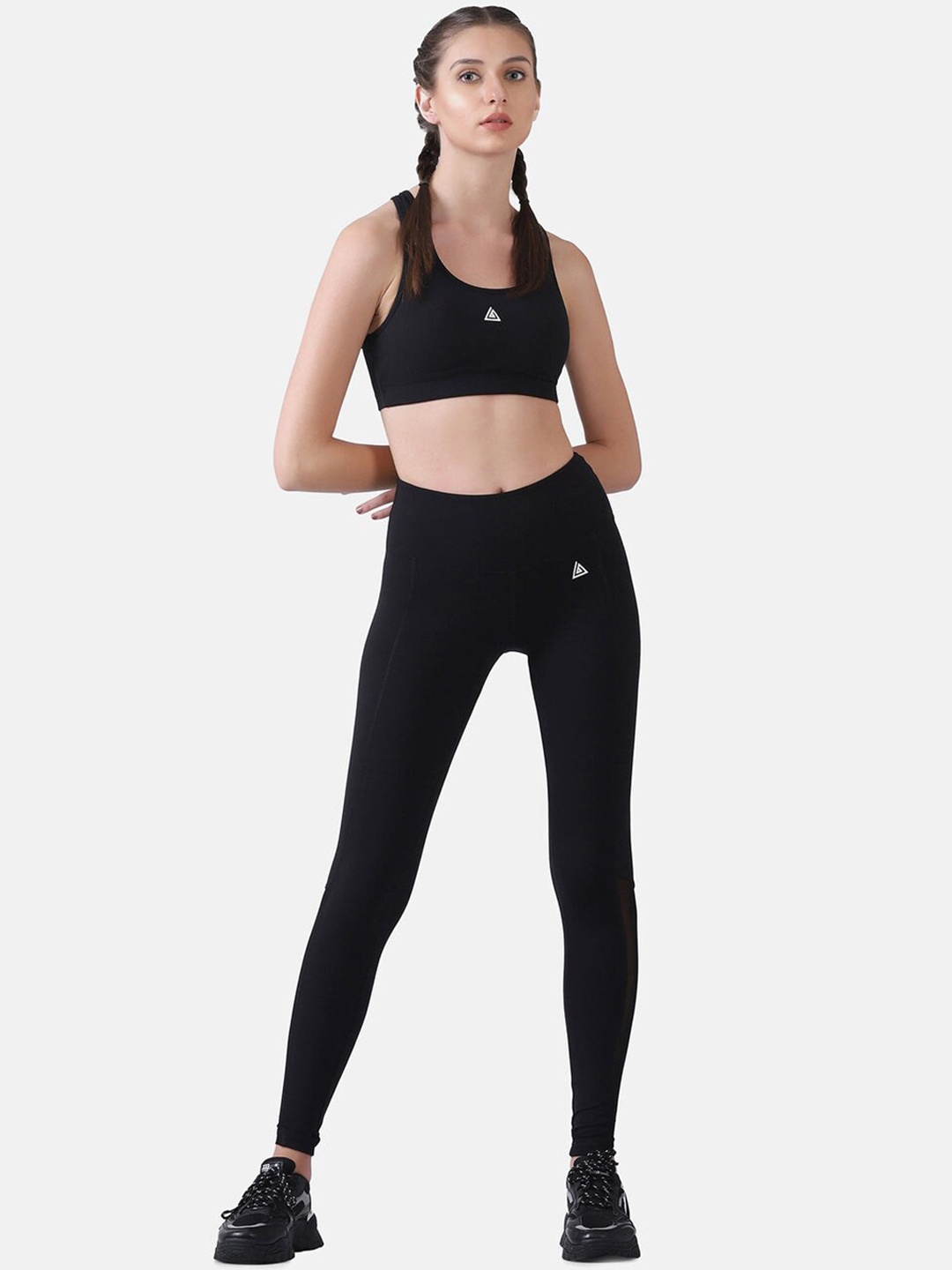 

Aesthetic Bodies Round Neck Tracksuits, Black