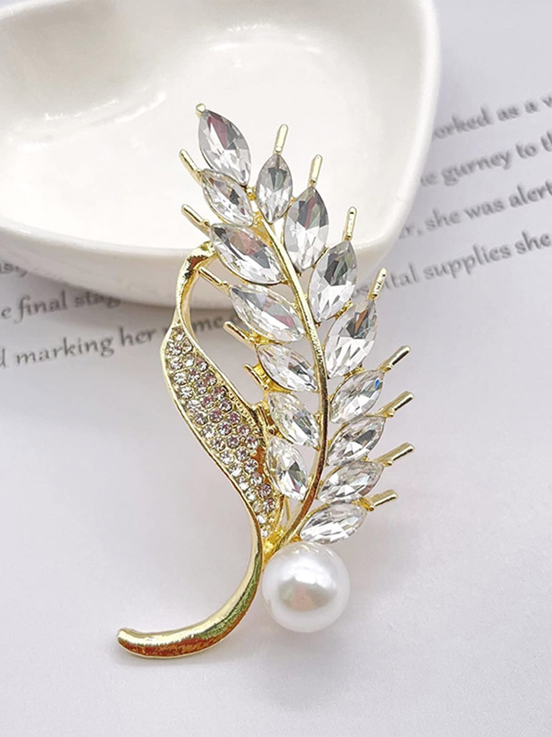 

SYGA Crystal Studded Brooch, Gold