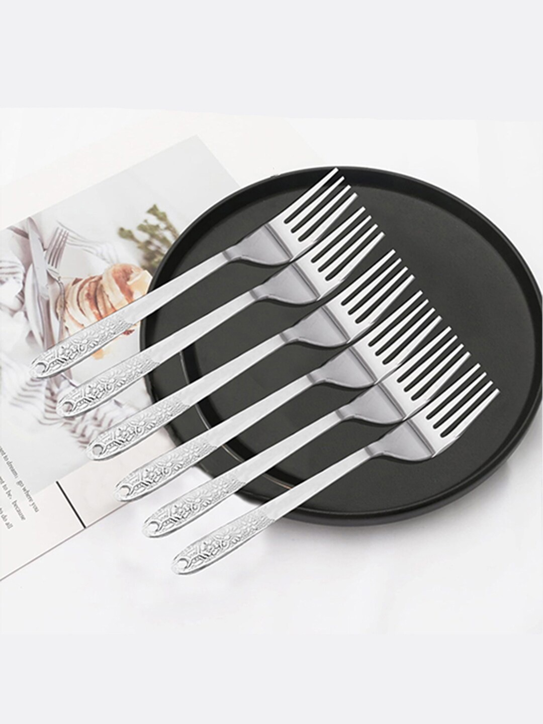 

TROOZY Silver-Toned 25 Pieces Steel Pari Cutlery Sets