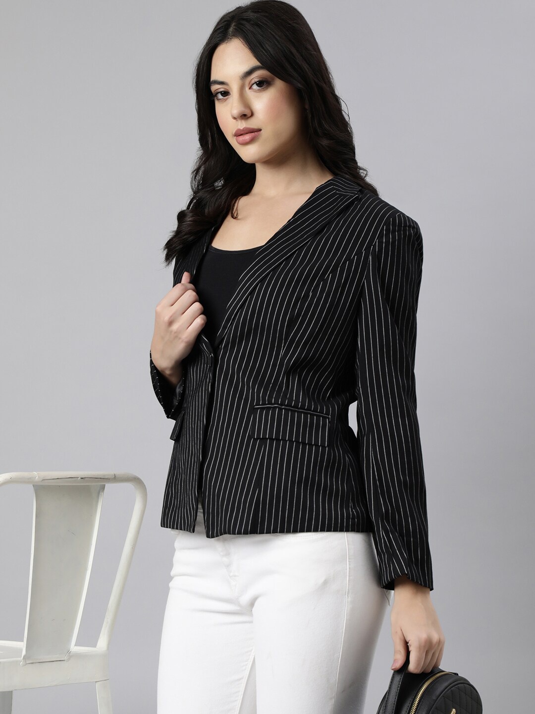 

SHOWOFF Striped Single Breasted Slim-Fit Blazer, Black