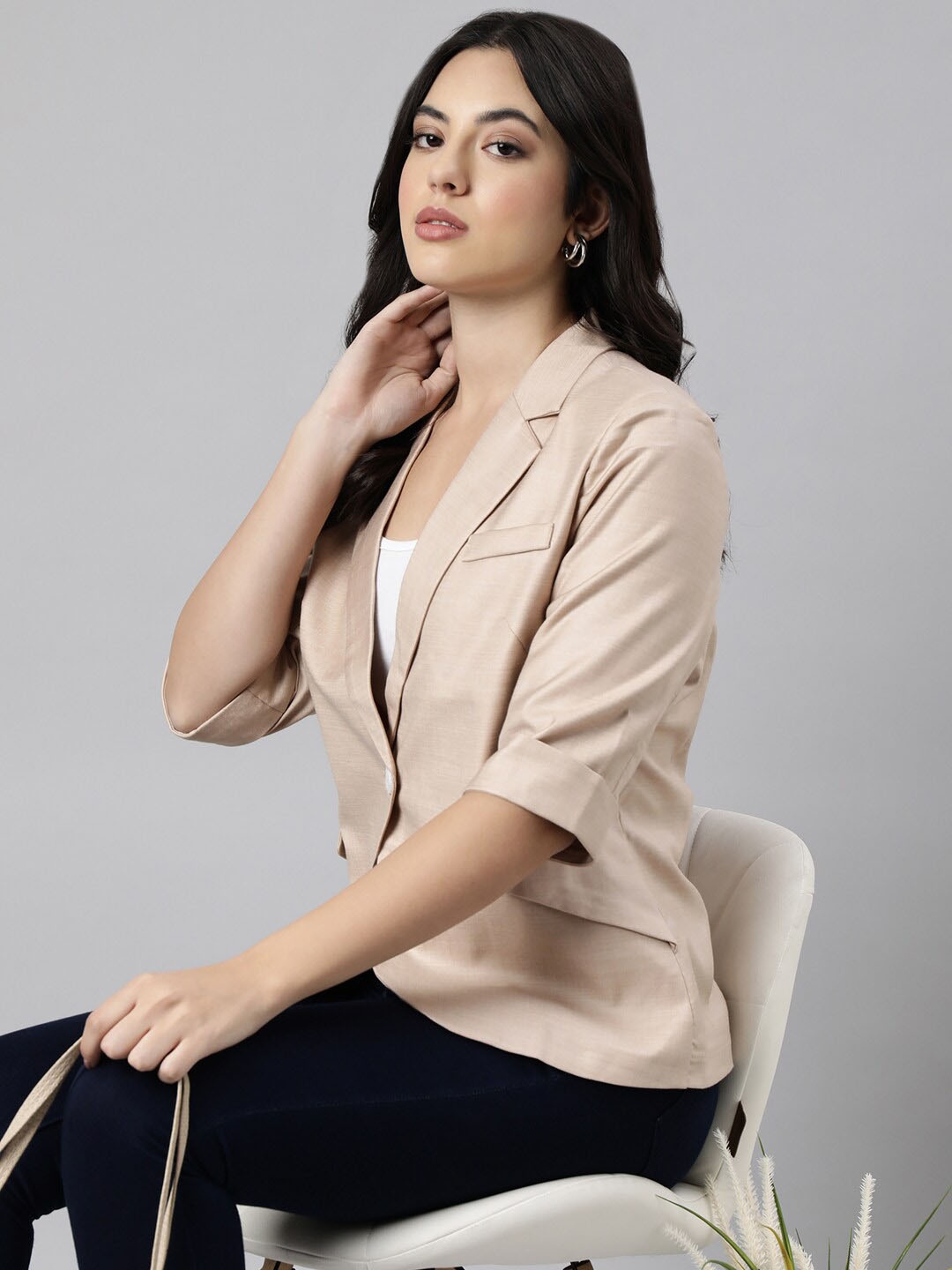 

SHOWOFF Single Breasted Slim-Fit Blazer, Beige