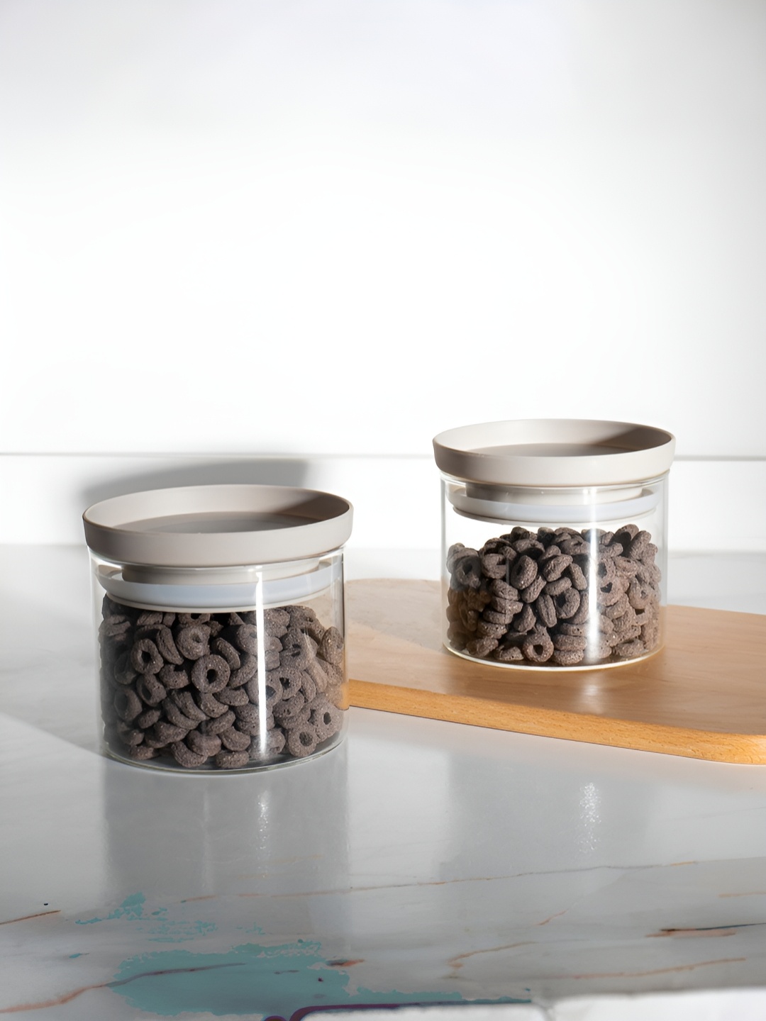 

USHA SHRIRAM Transparent Glass 4 Pieces Microwave Safe Food Storage Container