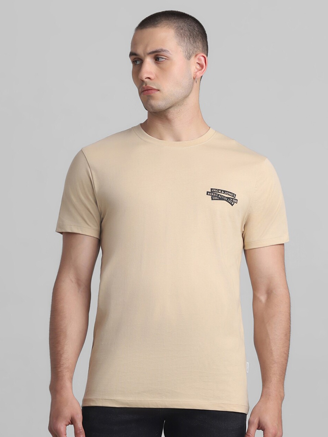 

Jack & Jones Men V-Neck Slim Fit T-shirt, Brown