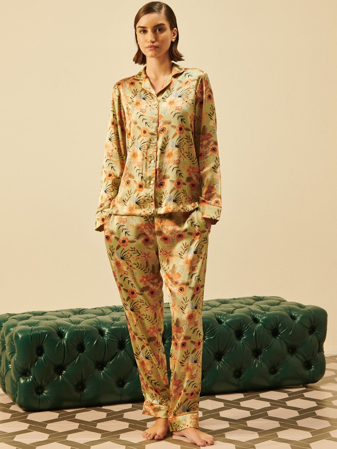 

DUSK ATTIRE Printed Collar Neck Shirt & Mid-Rise Trouser, Green