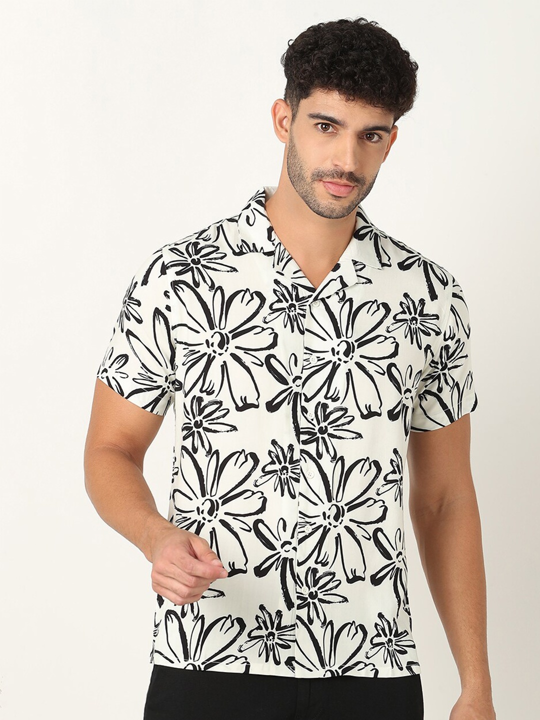 

R&B Floral Printed Opaque Casual Shirt, White