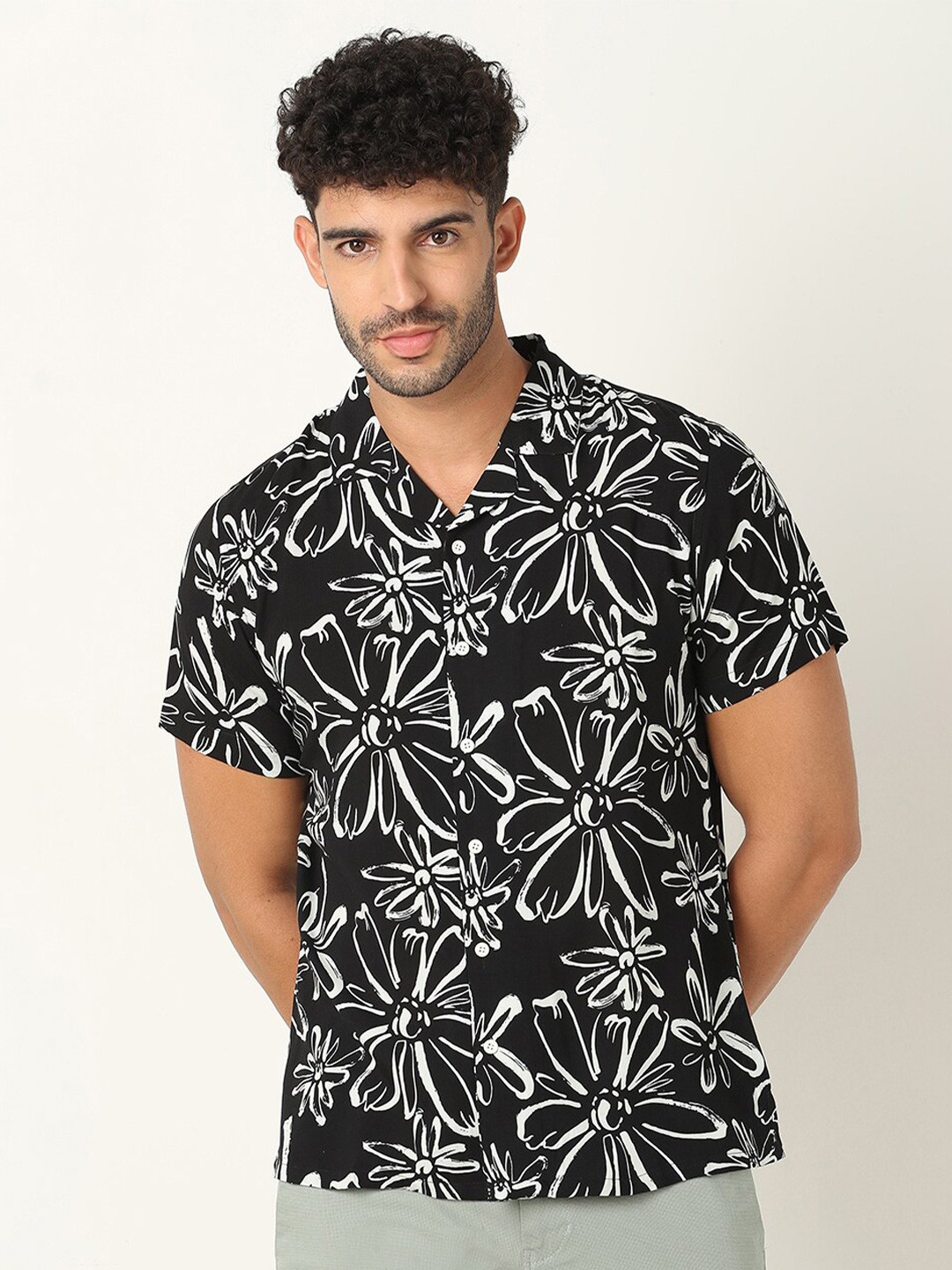 

R&B Floral Printed Casual Shirt, Black