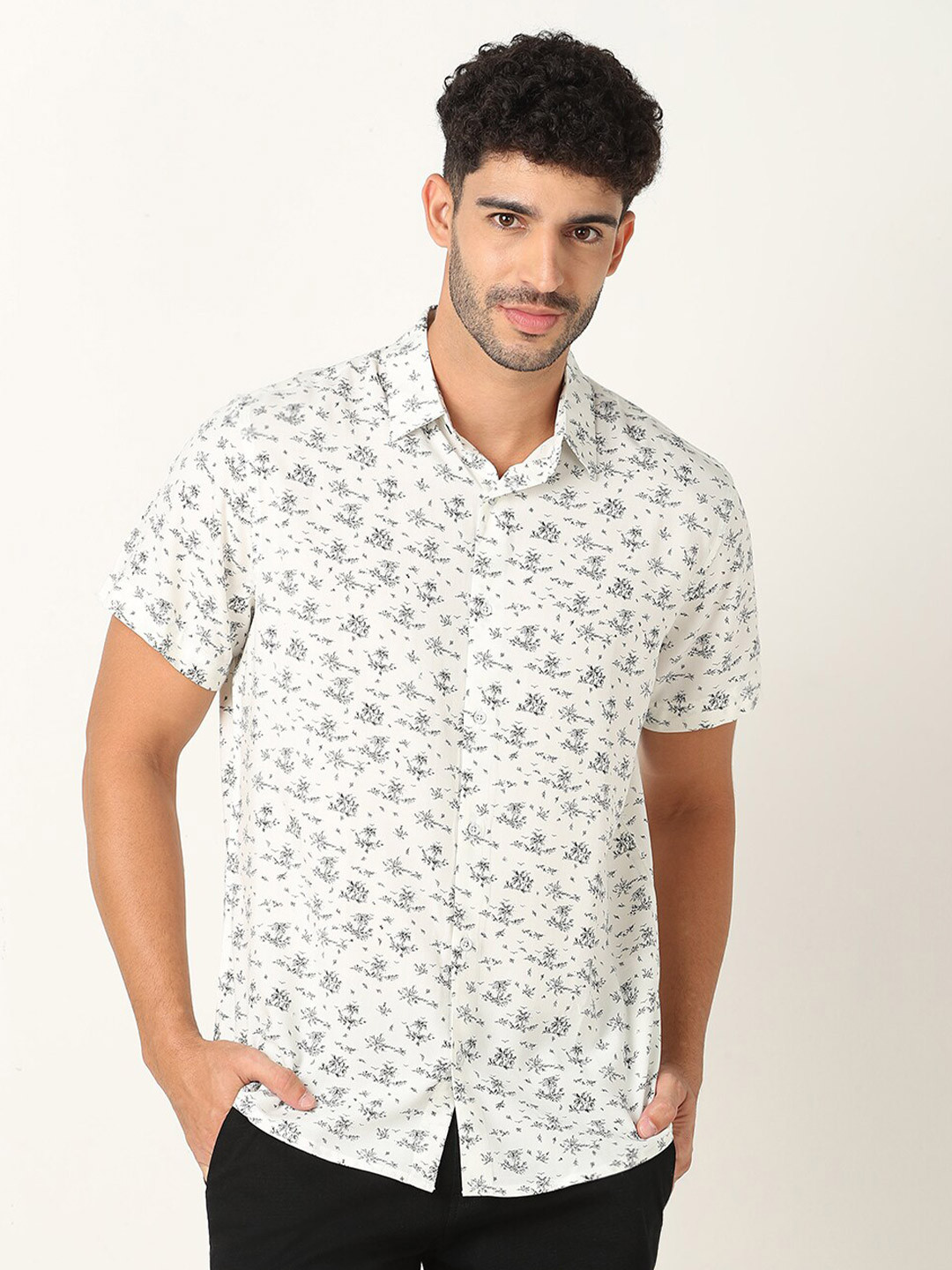 

R&B Floral Opaque Printed Casual Shirt, White