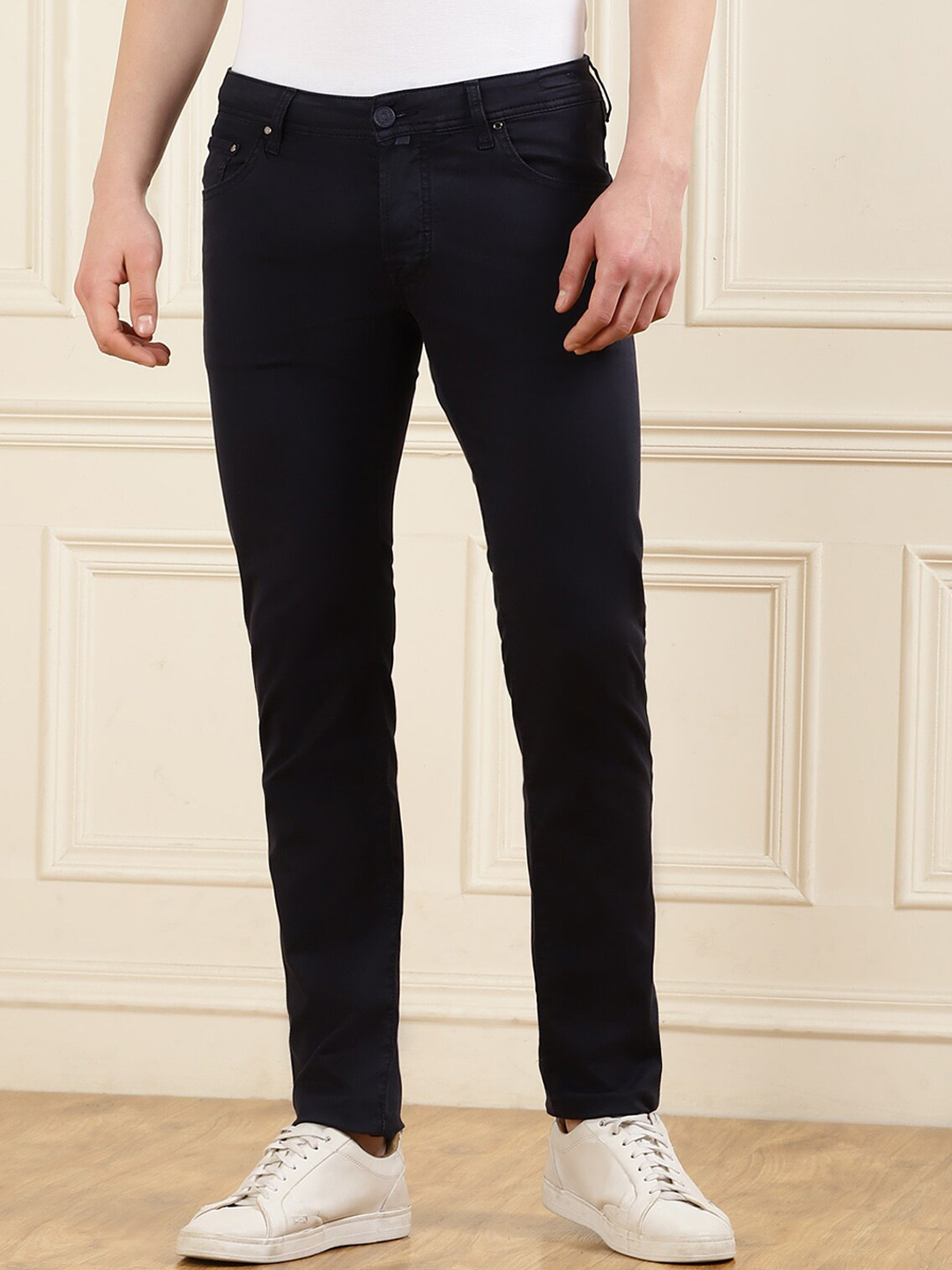 

Jacob Cohen Men Slim Fit Clean Look Cotton Jeans, Black