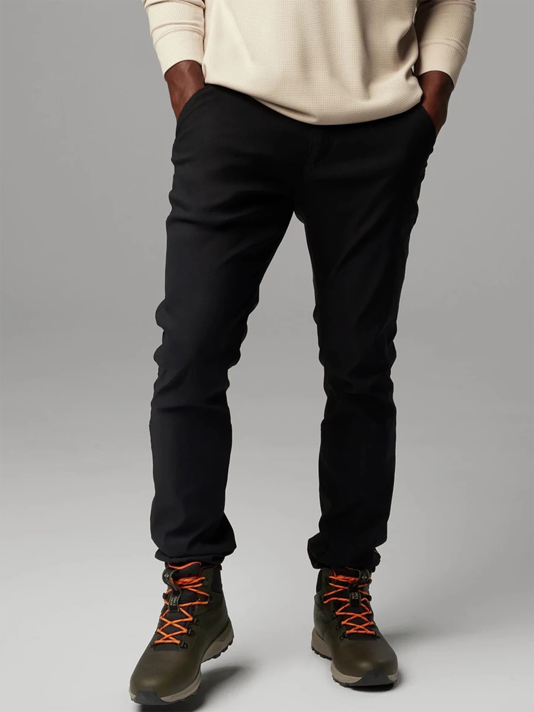 

Columbia Men Trekking Track Pants, Black