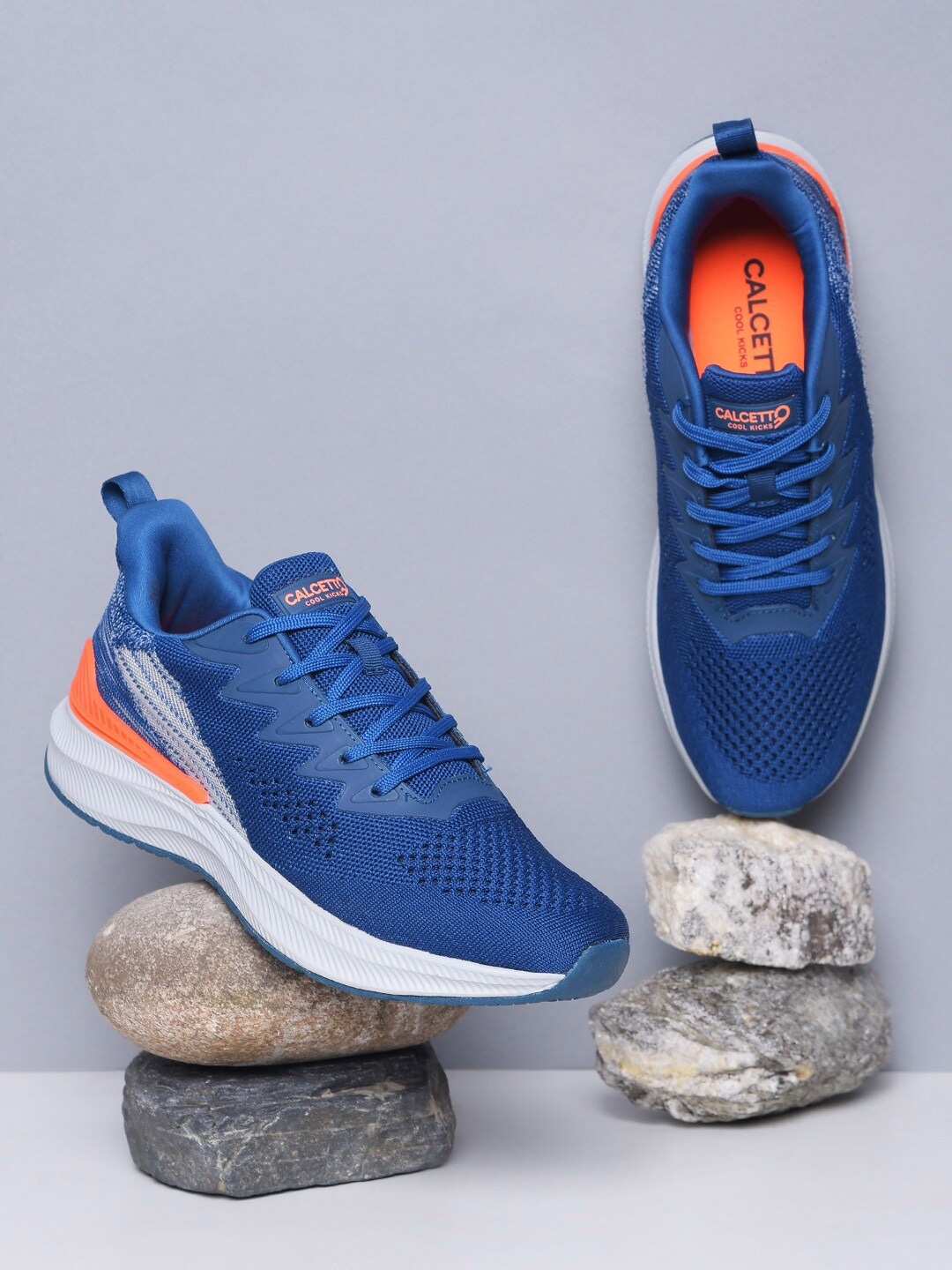 

Calcetto CLT-2048 Men Mesh Running Non-Marking Shoes, Blue
