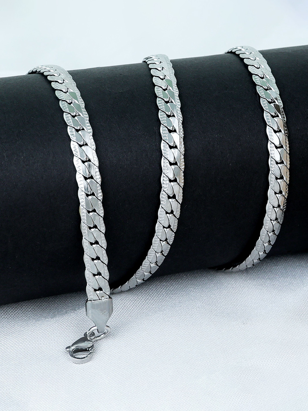 

Fashion Frill Men Silver-Plated Chain