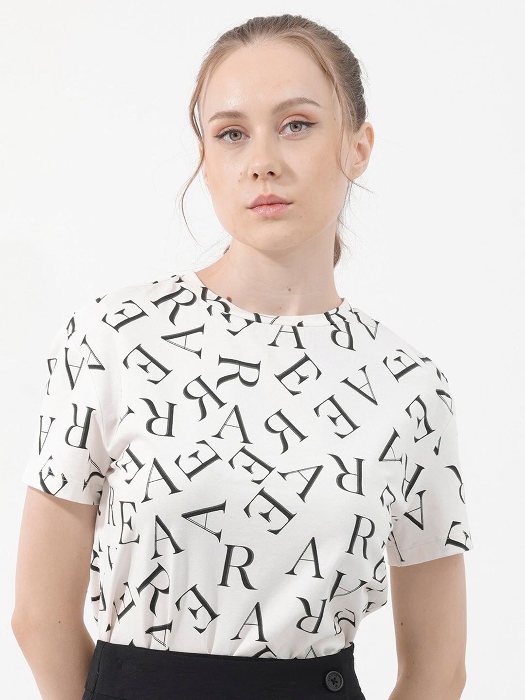 

RAREISM Women Printed T-shirt, Off white