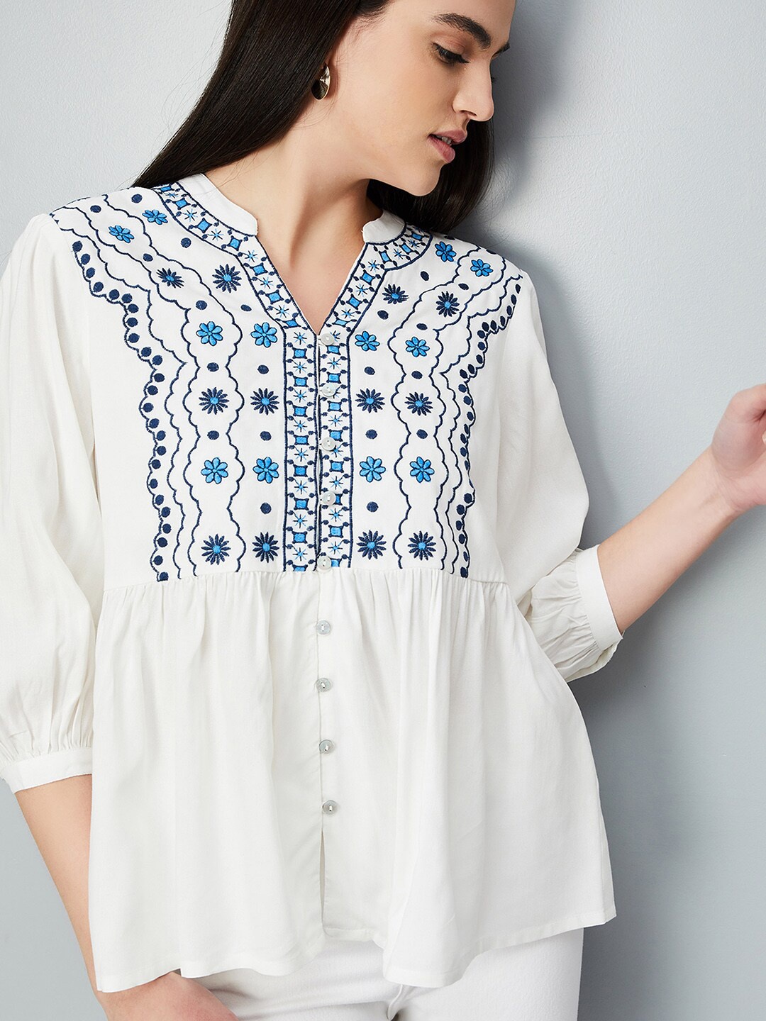 

max Mandarin Collar Embroidered Ethnic Tunic, Off white