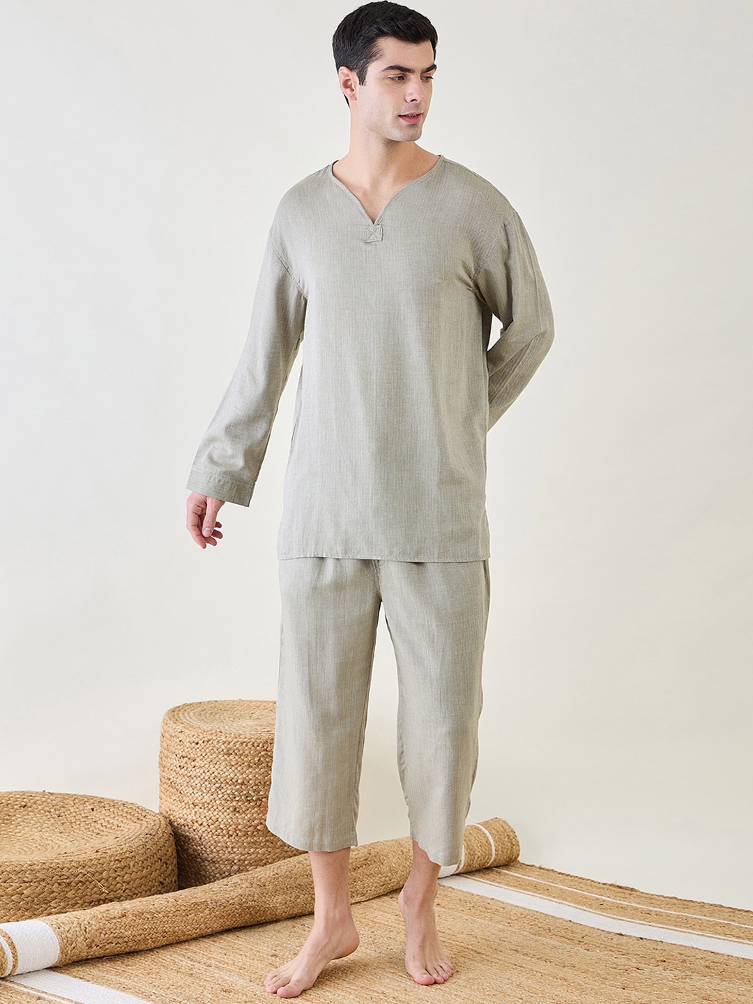 

The Kaftan Company Men Night suit, Grey